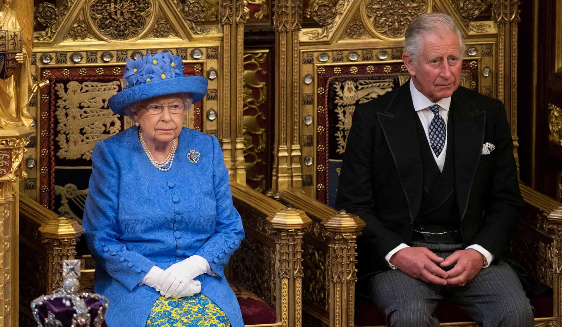 1920x1120 Download Royal Portrait of King Charles III Wallpaper