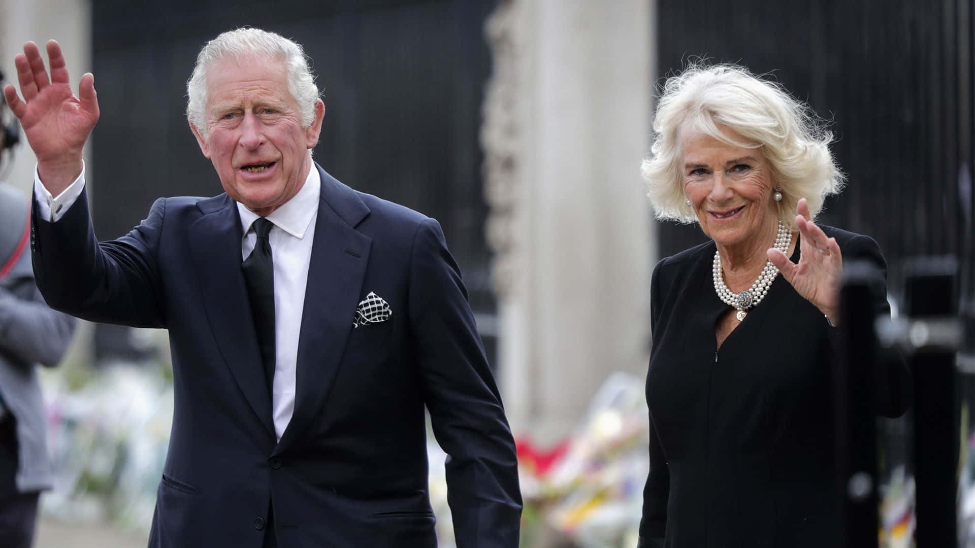 1920x1080 Download King Charles III Waving With Camilla Wallpaper