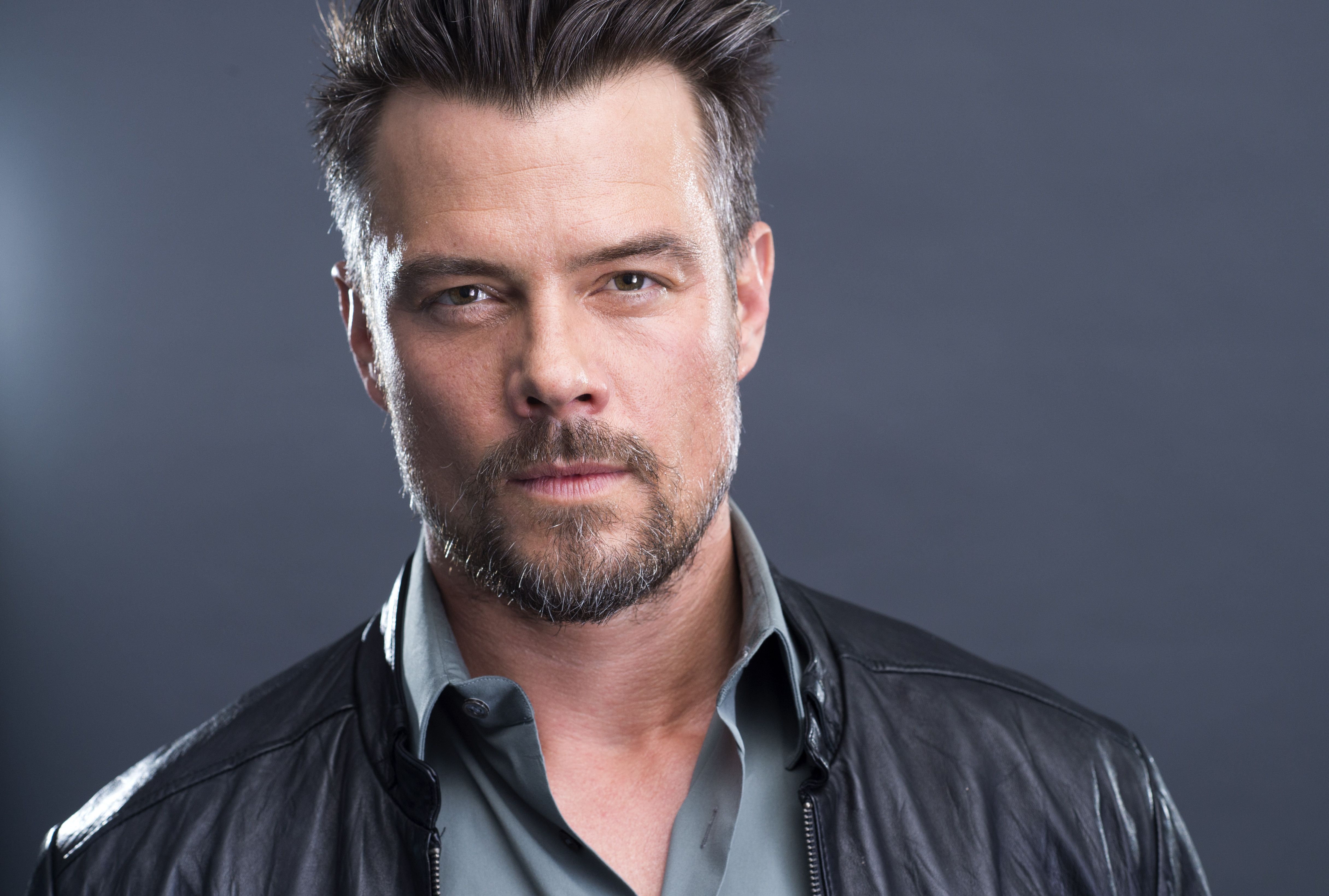 4862x3280 Josh Duhamel Wallpaper