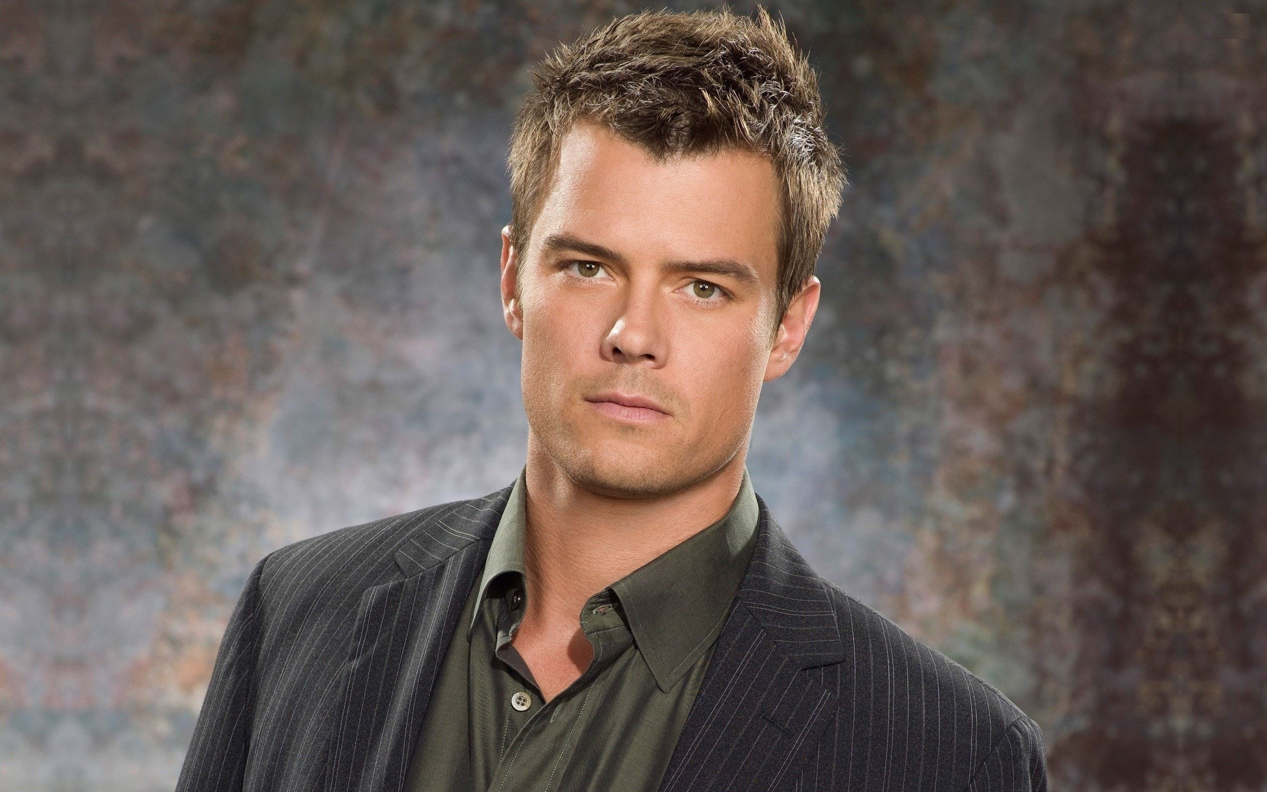 2560x1600 Josh Duhamel Wallpaper