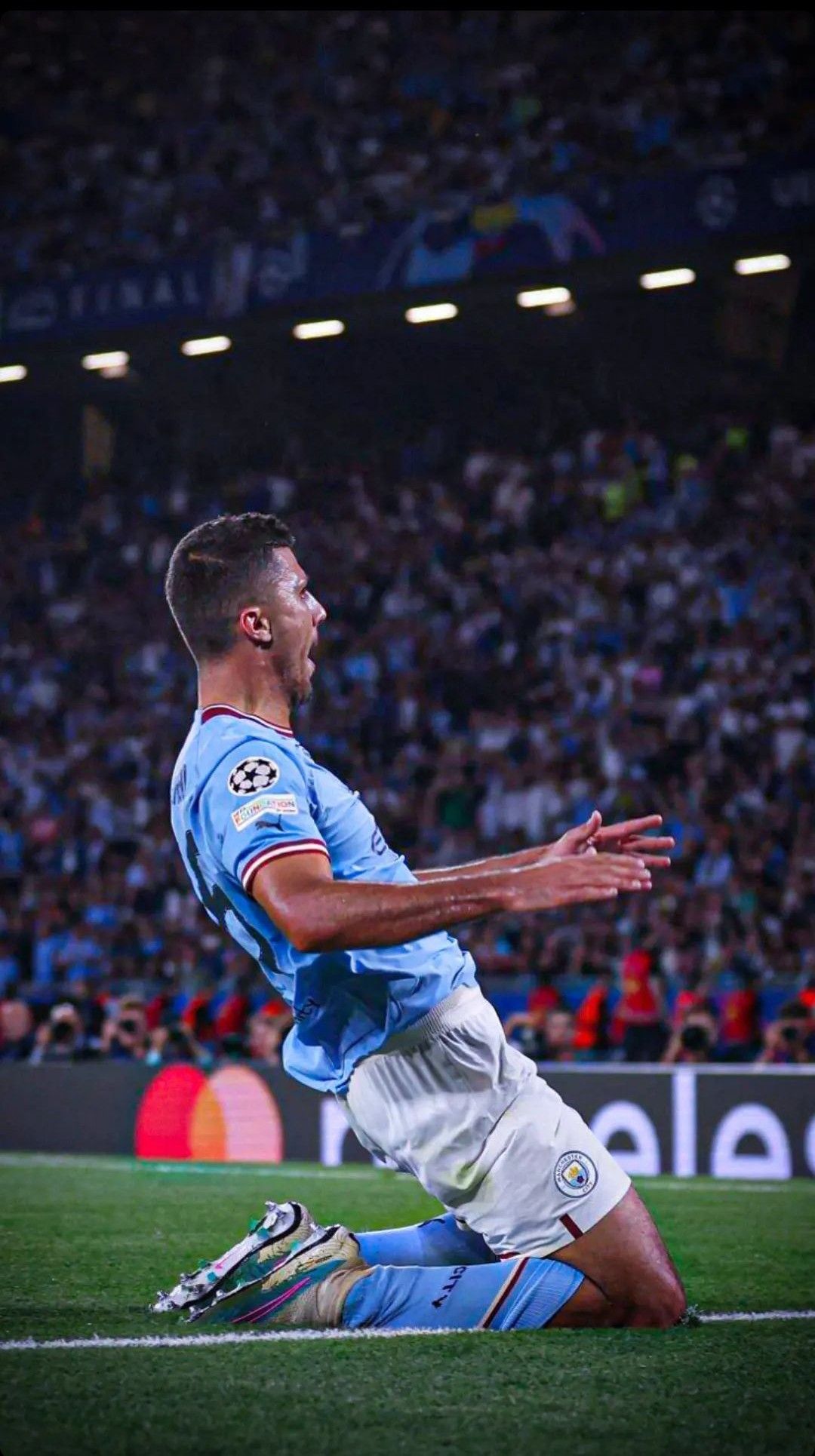1080x1930 Rodri Man City Wallpaper