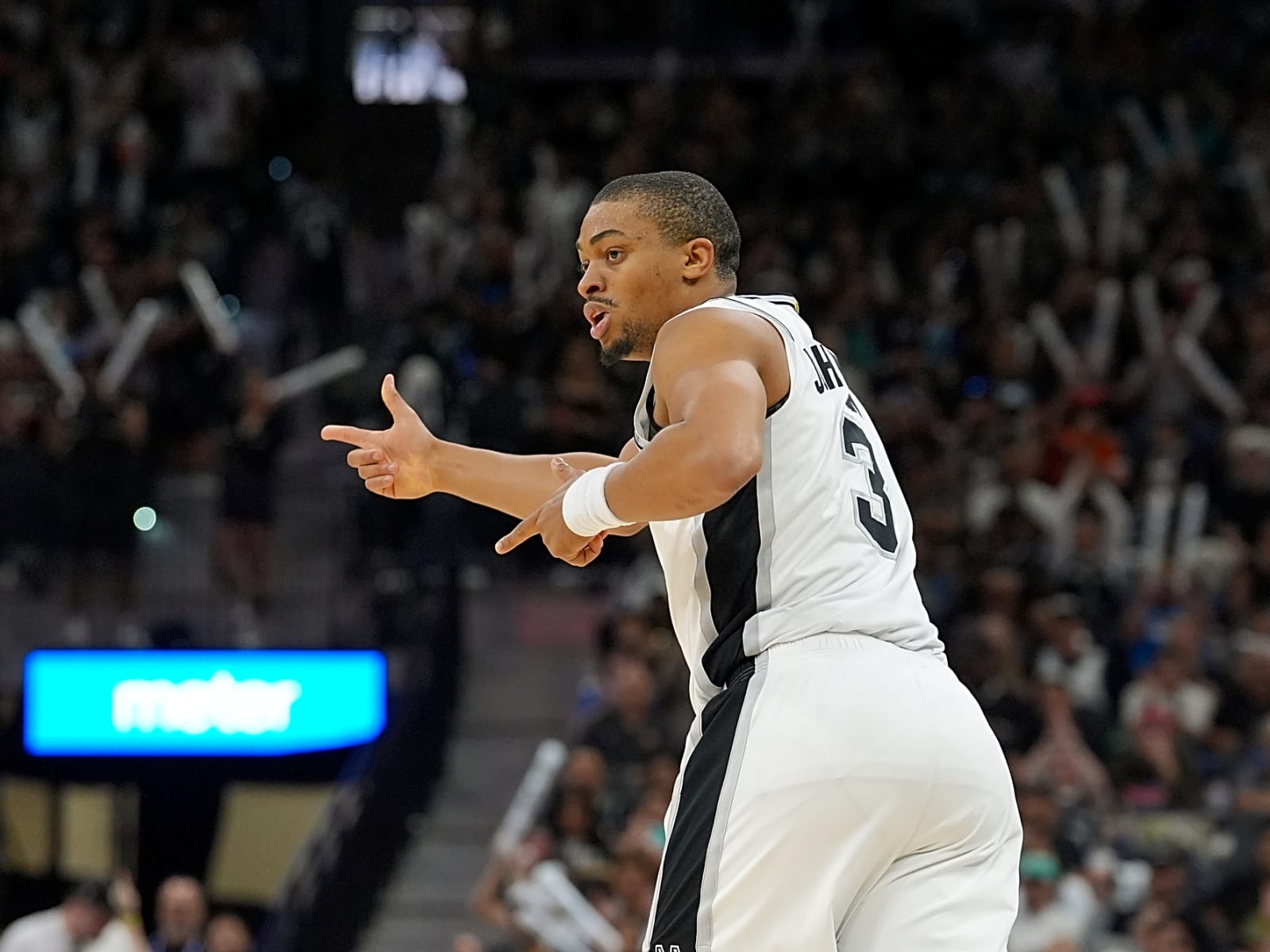1600x1200 NBA Notes: Spurs, Keldon Johnson, Raptors, Collin Murray Boyles, Expansion