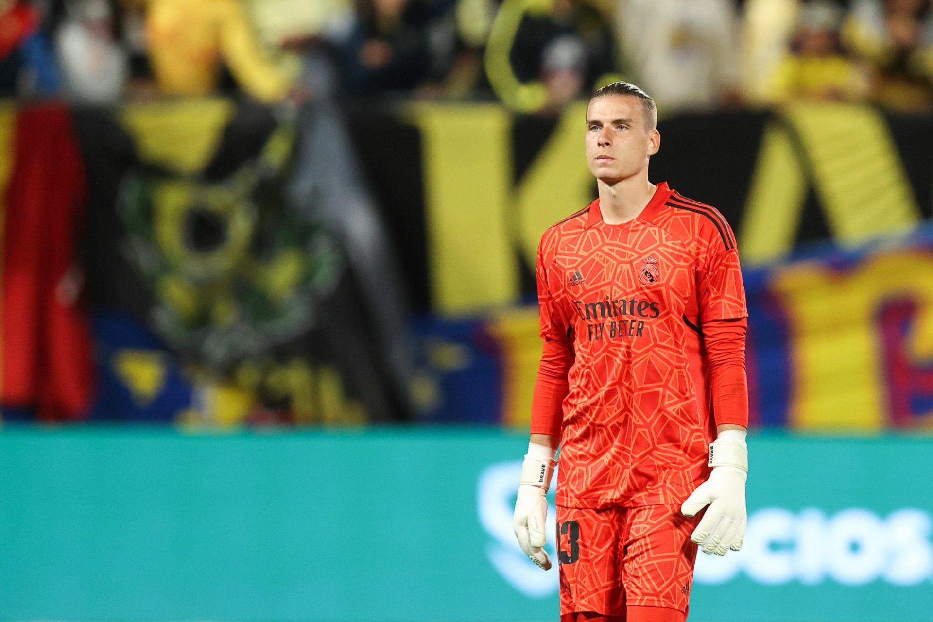 1920x1281 Lunin Wallpaper