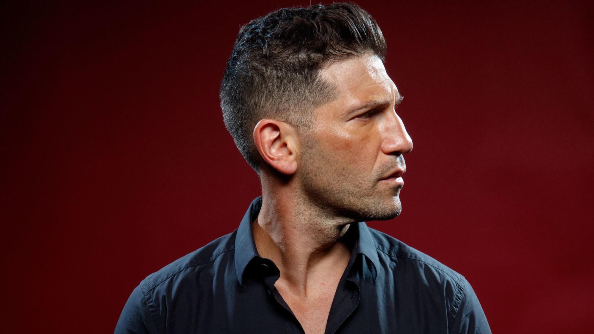 2000x1125 Desktop wallpaper: Celebrity, Jon Bernthal, Actor 4K free download for PC. 998042