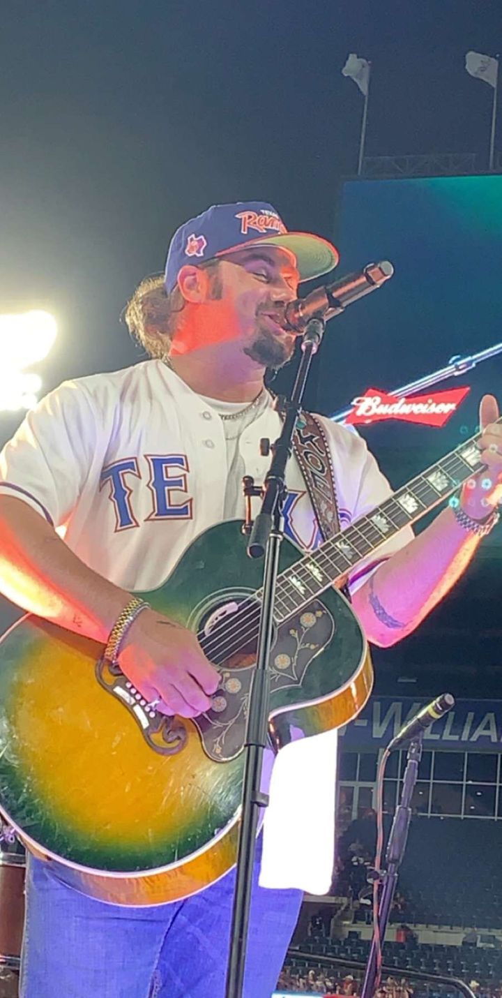 720x1430 Koe Wetzel Wallpaper