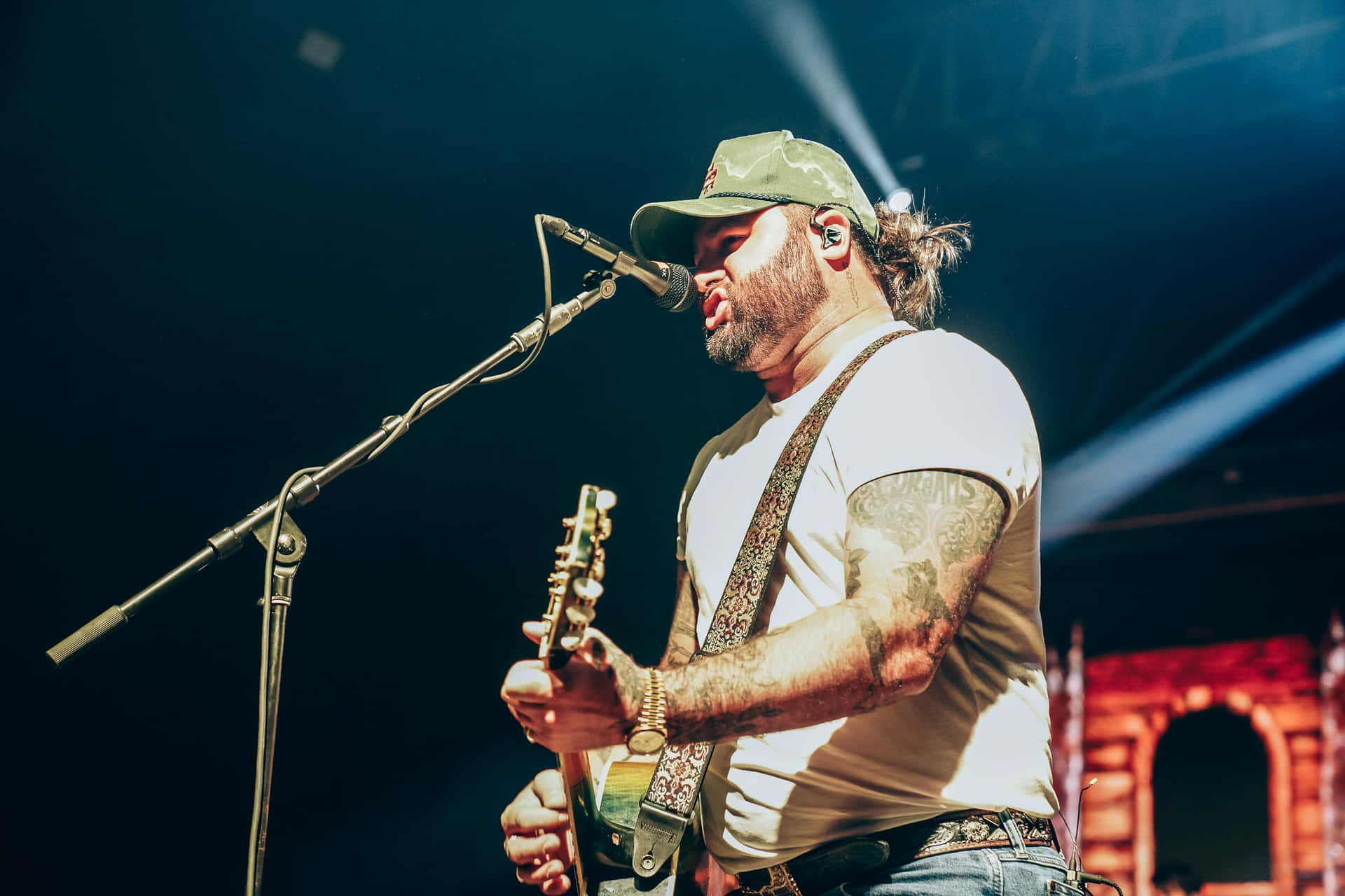 1920x1280 Download Koe Wetzel Performing Liveon Stage Wallpaper