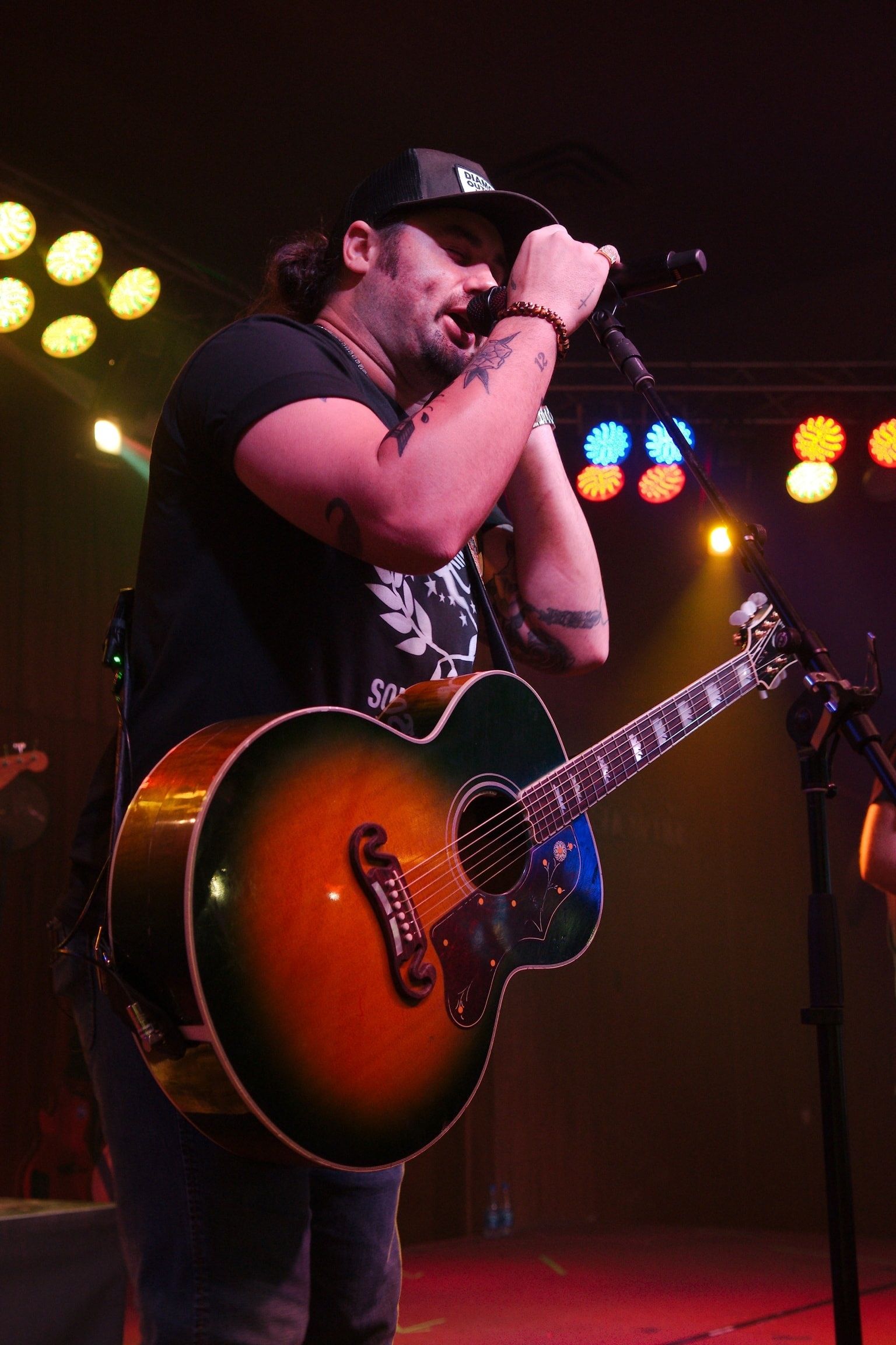 1536x2304 Koe Wetzel Wallpaper