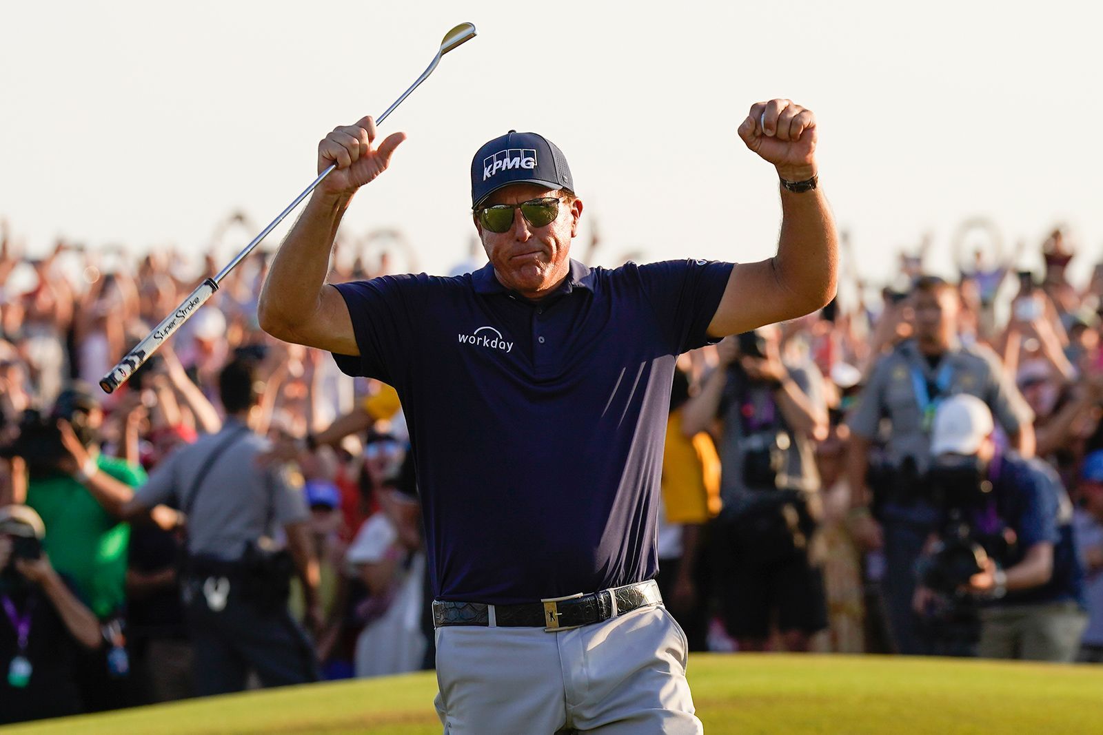 1600x1067 PGA Championship 2021: Phil Mickelson becomes oldest major winner