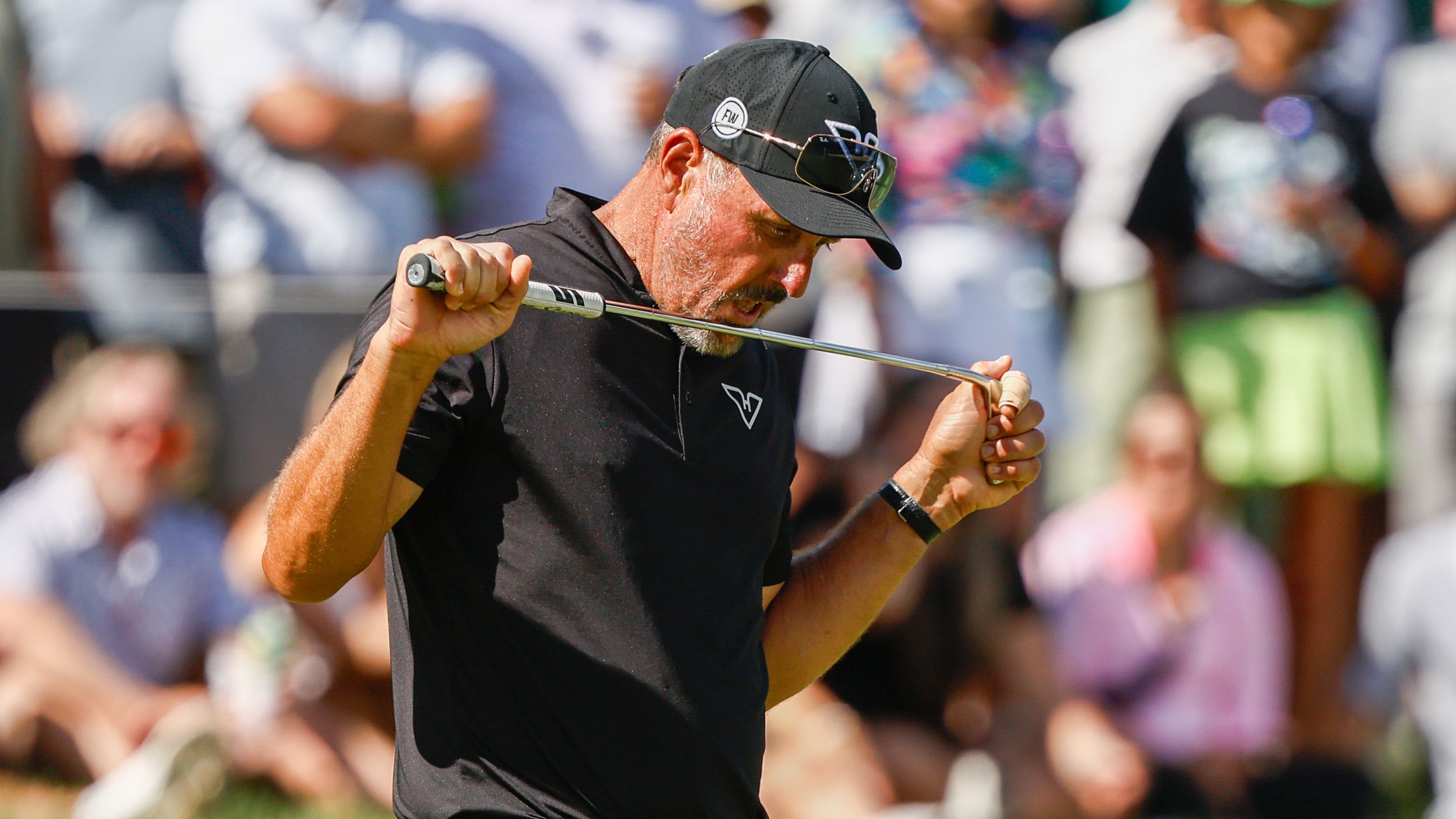 2500x1407 Phil Mickelson To Miss First Two 2026 LIV Golf Tournaments
