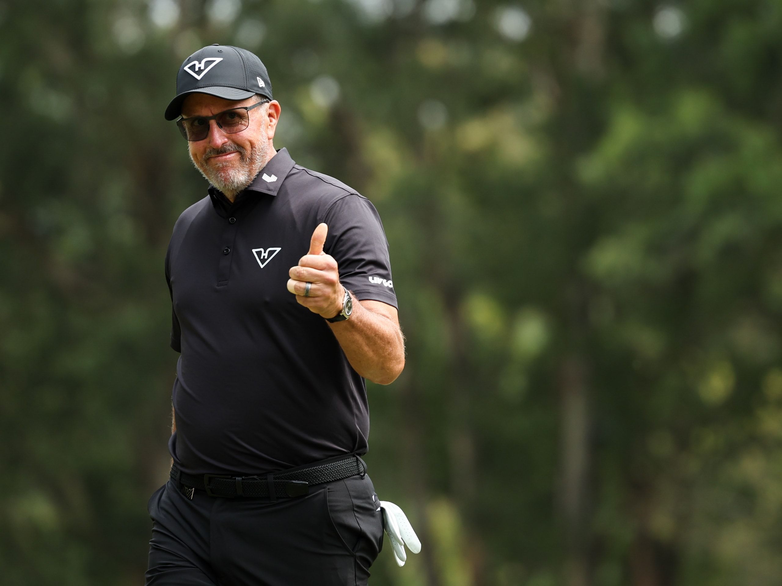 2560x1920 Phil Mickelson Weight Loss: How He Lost Weight, Not Muscle's Fitness