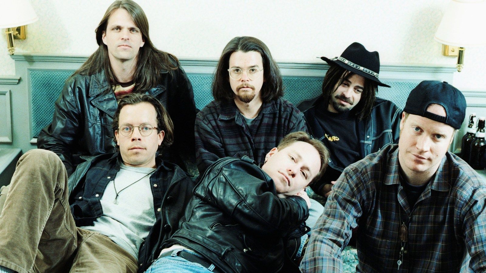 1600x900 Counting Crows: Birds on a Wire