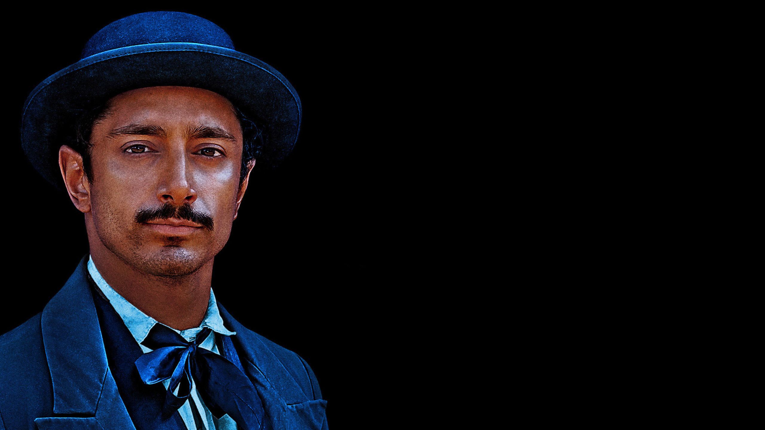 2560x1440 Riz Ahmed Wallpaper
