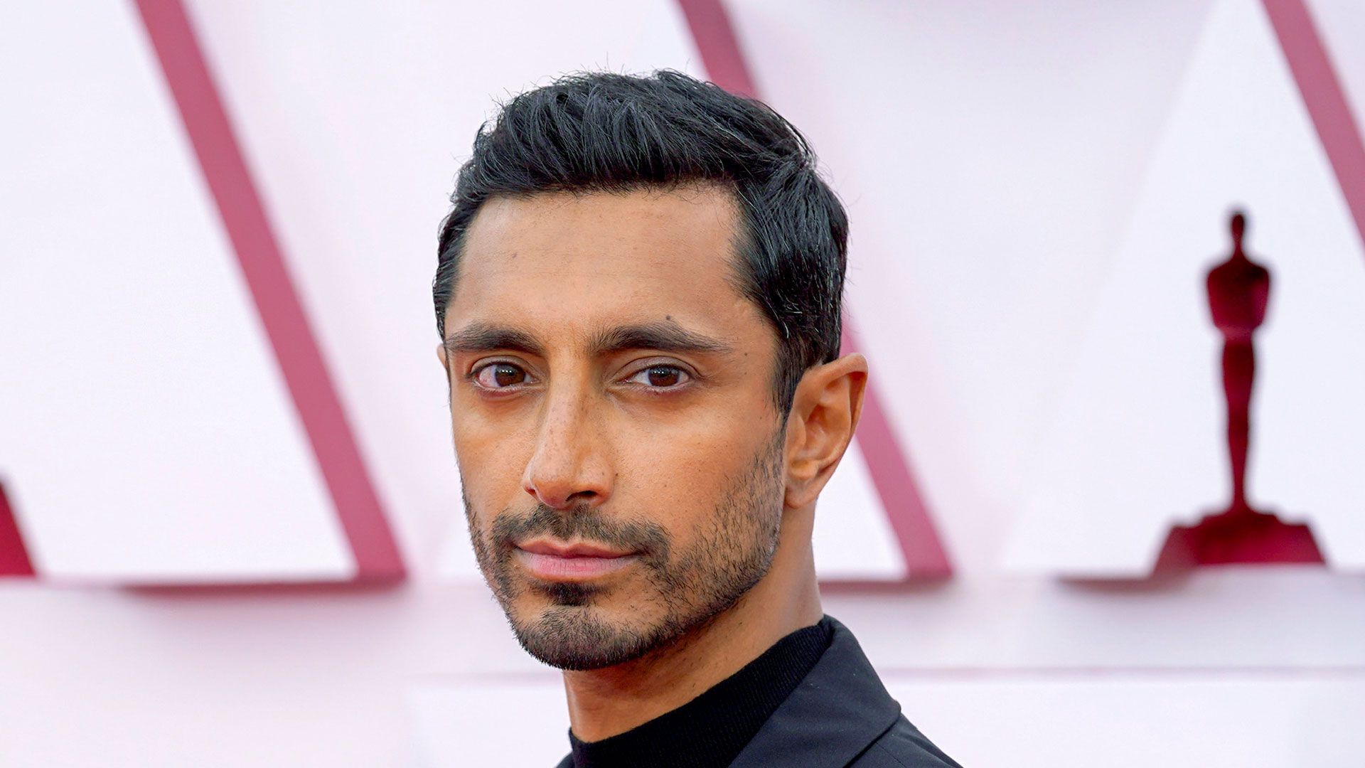 1920x1080 Riz Ahmed: Short Back and Sides Styled with Brushed Up Fringe