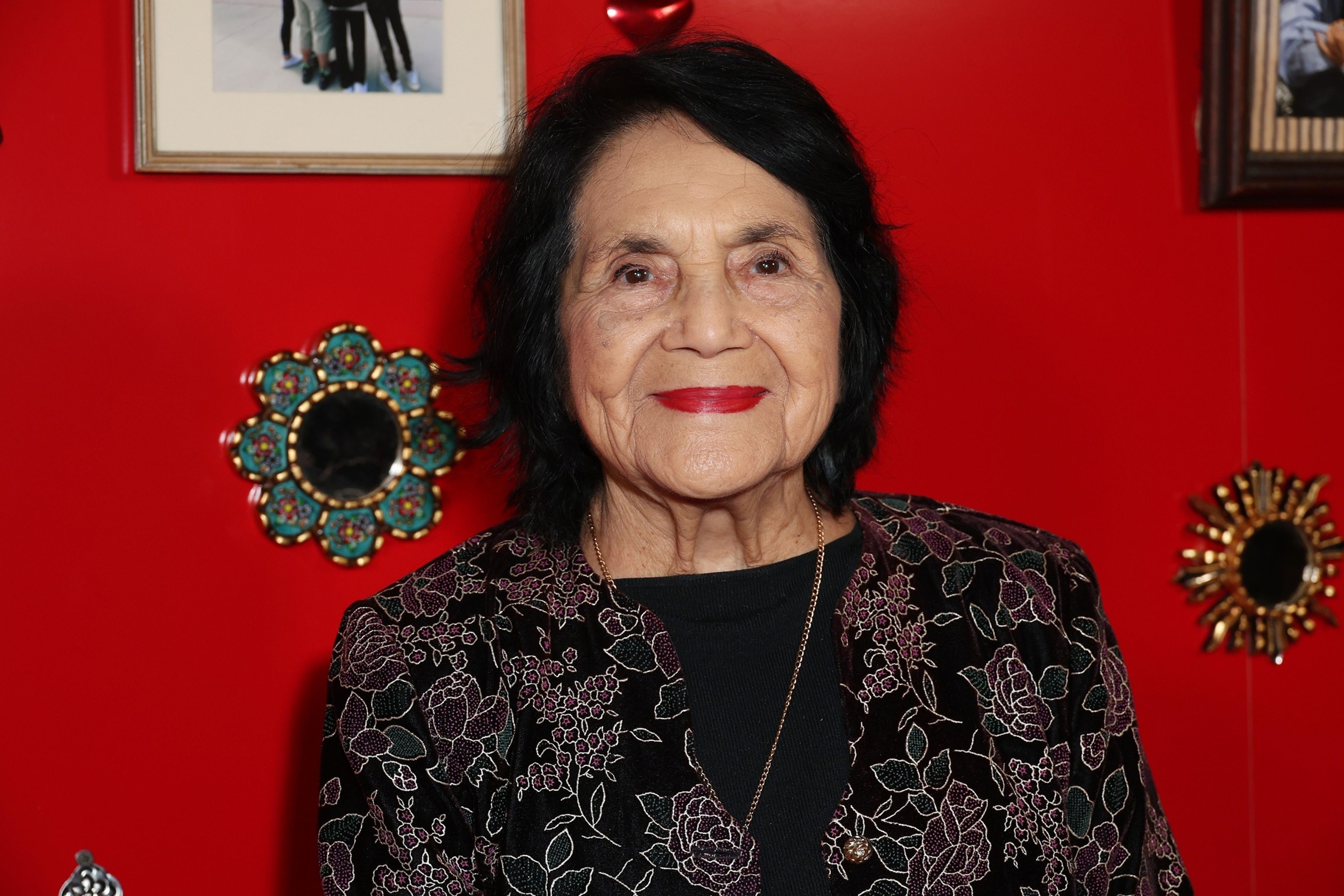 3072x2048 I Can No Longer Stay Silent': Dolores Huerta Alleges Sexual Assault By UFW Co Founder Cesar Chavez