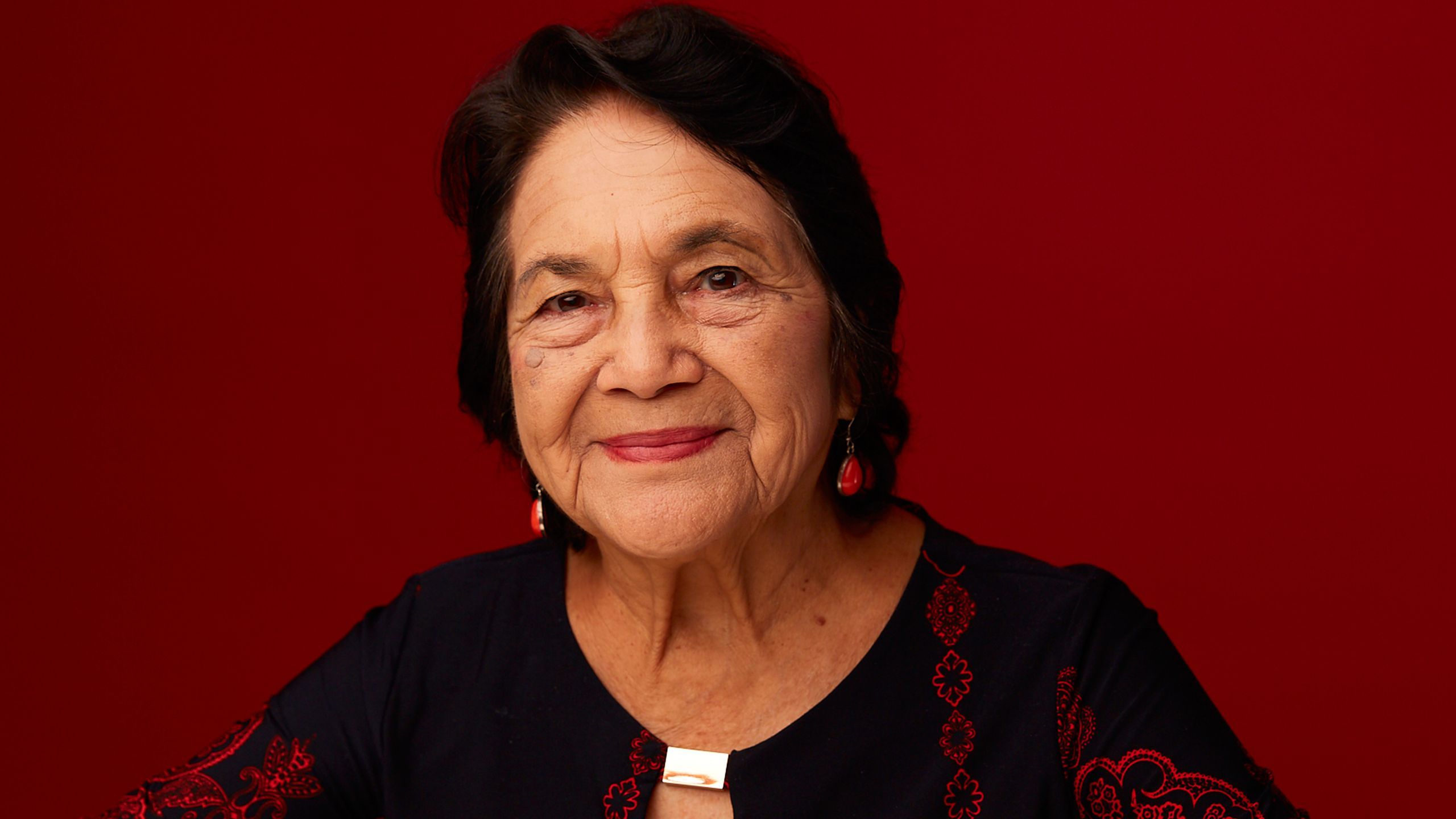 2560x1440 Dolores Huerta Had the Best Advice for Dreamers at the Teen Vogue Summit 2018