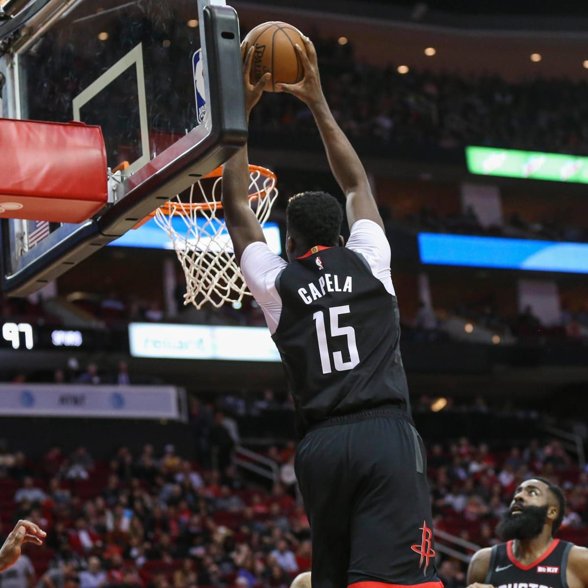 1200x1200 How Clint Capela and the Hawks Can Help Each Other on Offense