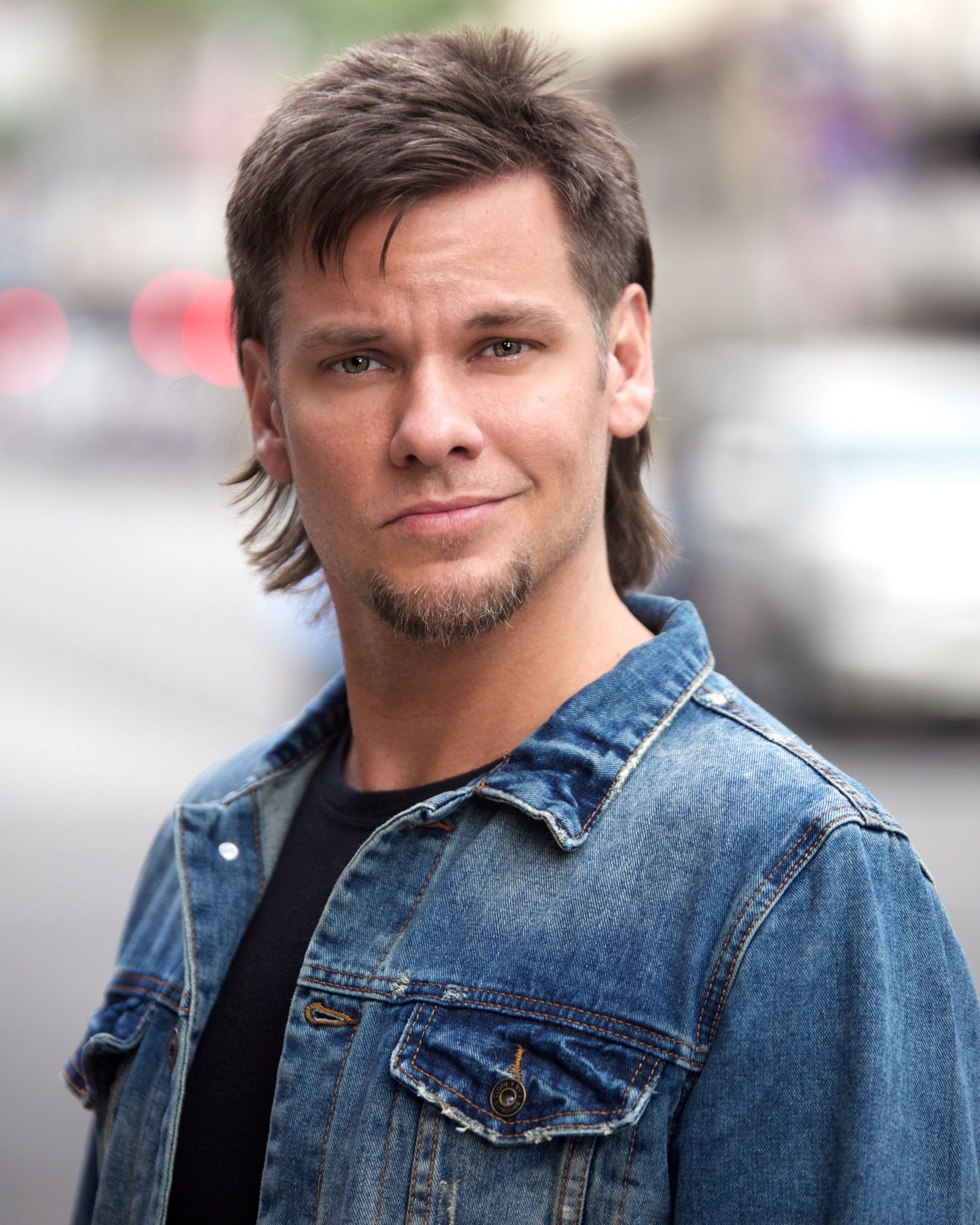 1672x2090 Theo Von