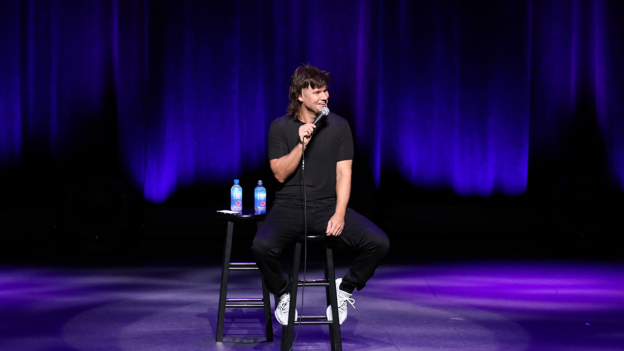 2560x1440 Theo Von adds Green Bay to scheduled stops on comedy tour, performing at Resch Center
