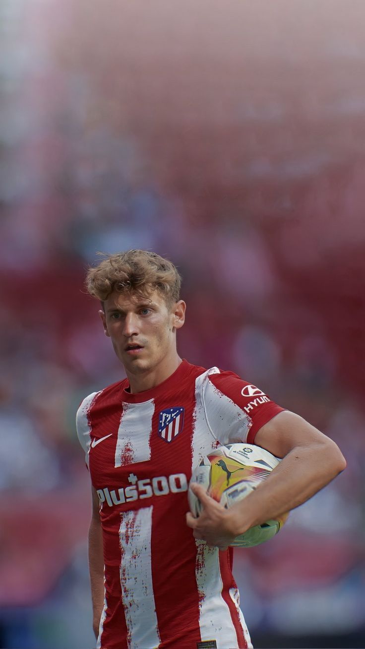 736x1308 Marcos Llorente
