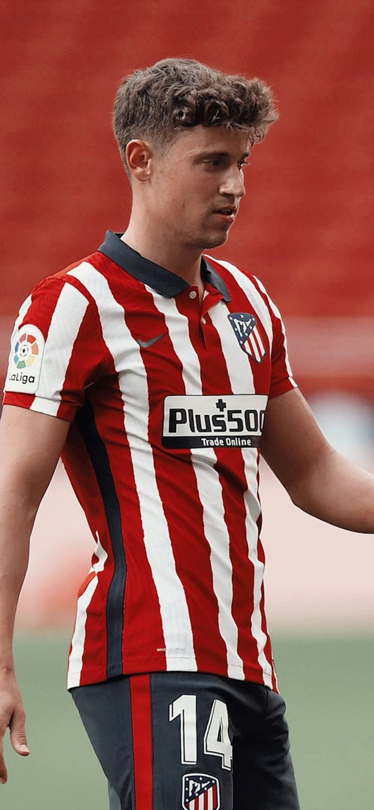 736x1592 marcos llorente