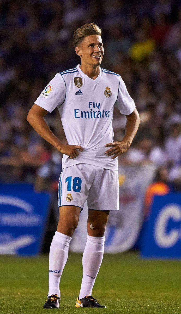 694x1200 Marcos Llorente Wallpaper