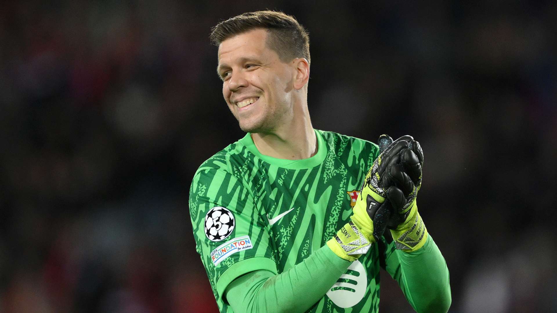 1920x1080 I didn't fit Barcelona's style' Szczesny admits he 'didn't feel comfortable' after ending retirement but refused to 'play it safe' with Hansi Flick's team