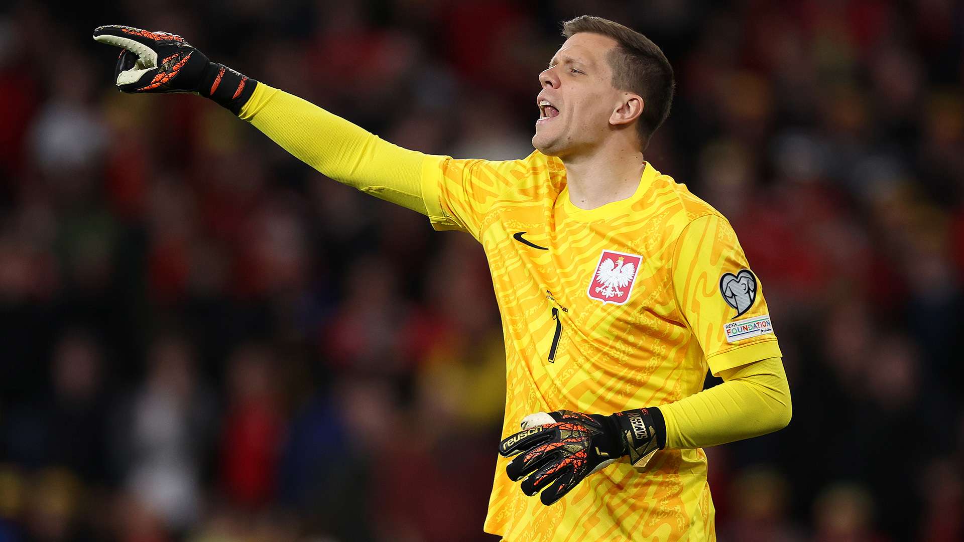 1920x1080 You Needed To Retire To Go To A Big Club!' Ronaldo Rinses Ex Juventus Team Mate Wojciech Szczesny After Goalkeeper's Shock Barcelona Move. Goal.com US