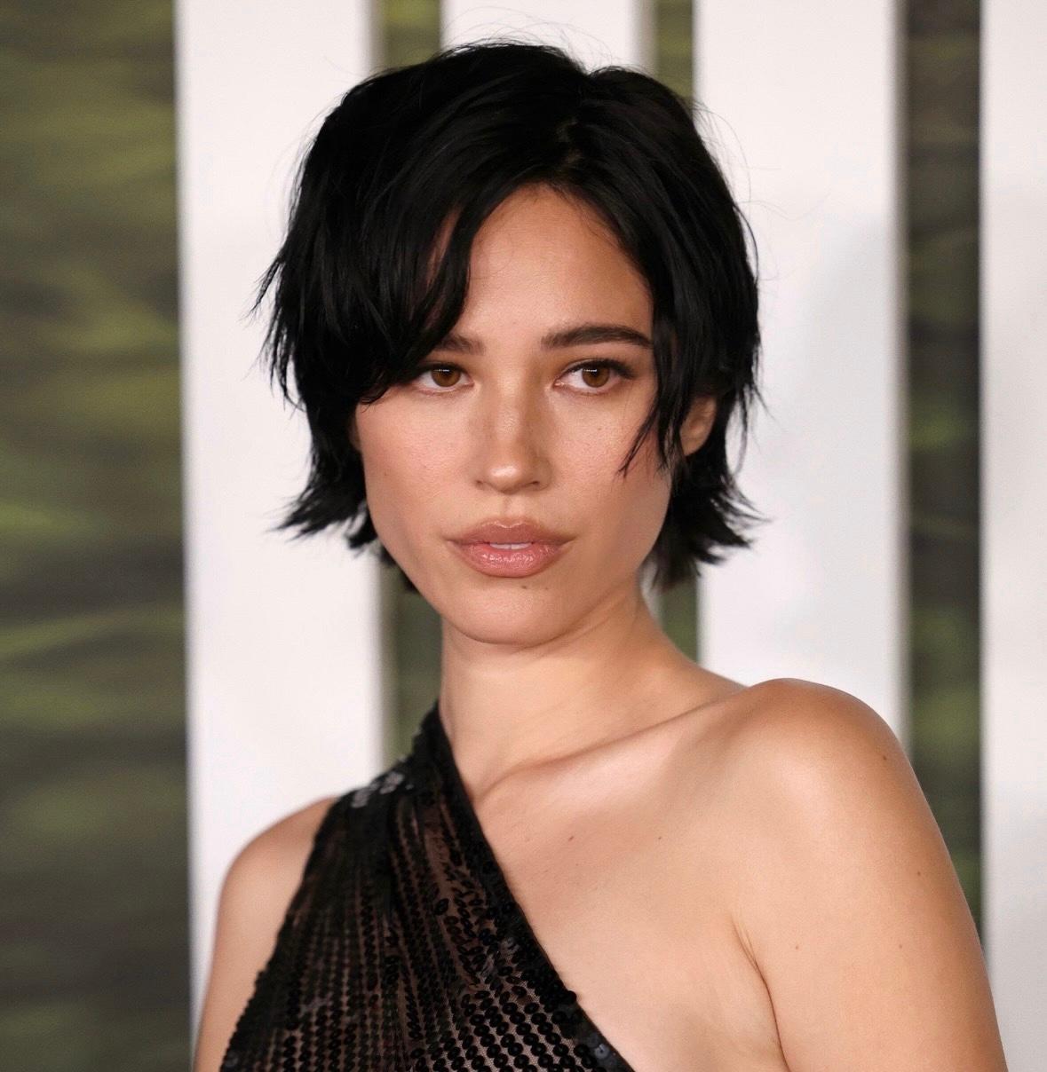 1179x1208 Kelsey Asbille