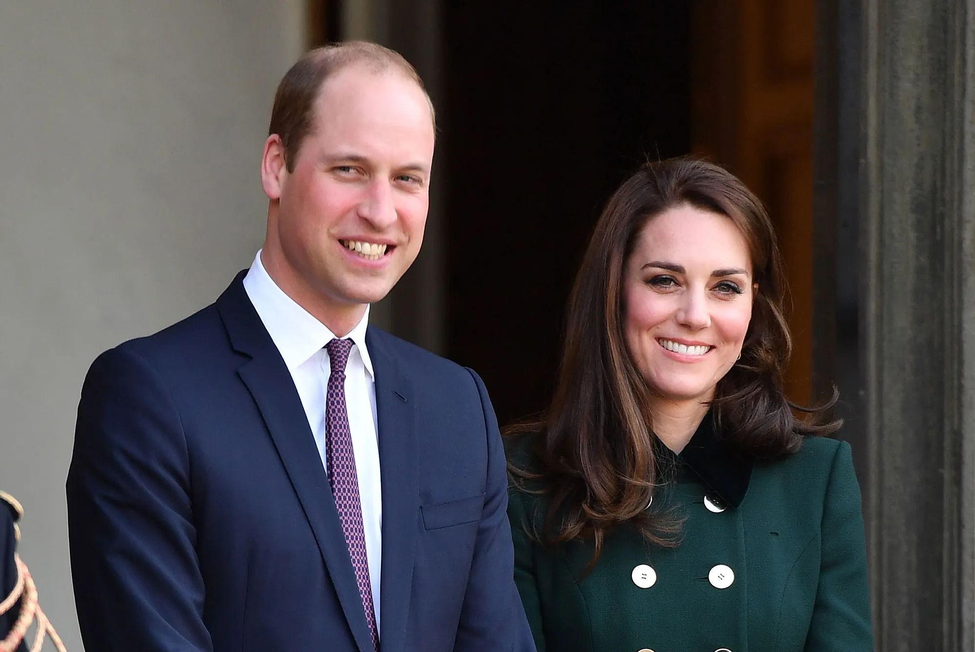 2000x1337 Prince William and Kate Middleton Wallpaper
