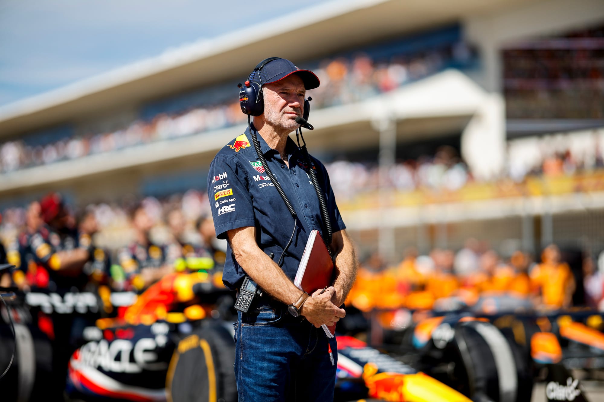 2000x1333 Secrets of Red Bull's RB19 with Adrian Newey