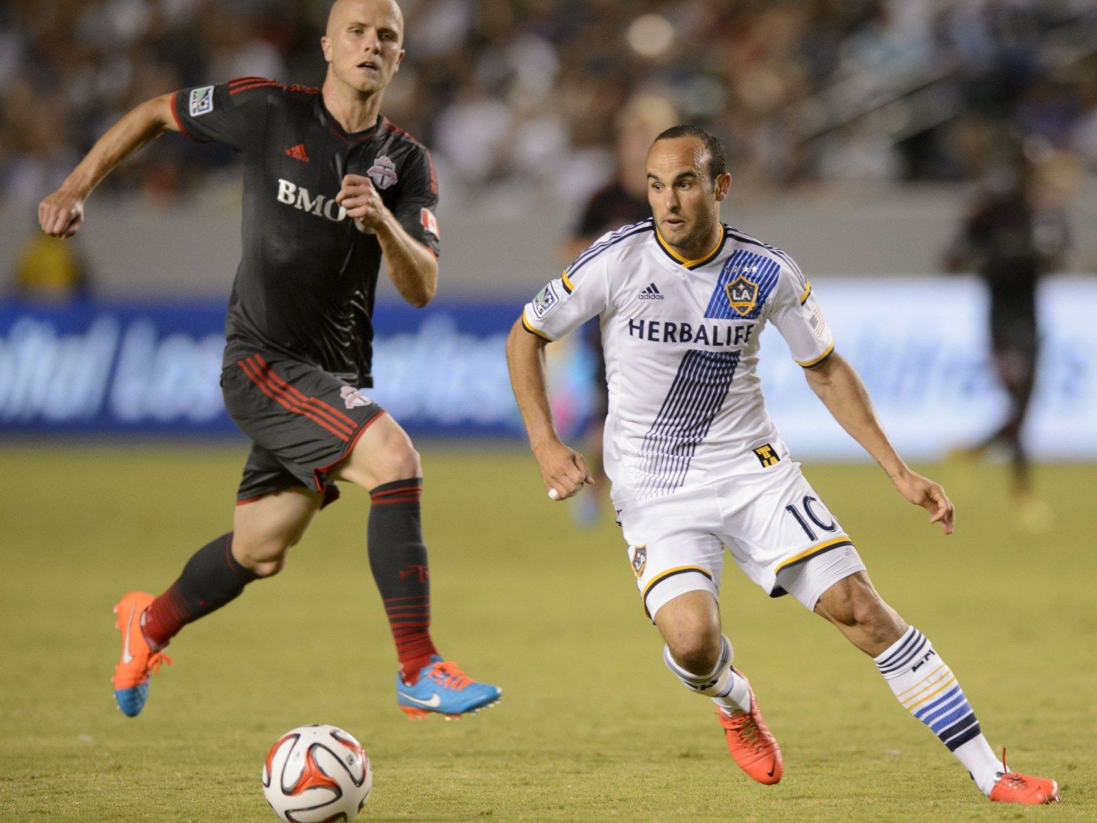 1600x1200 Landon Donovan Discusses Breaking The Assists Record And His Final Game For Team USA [EXCLUSIVE INTERVIEW]