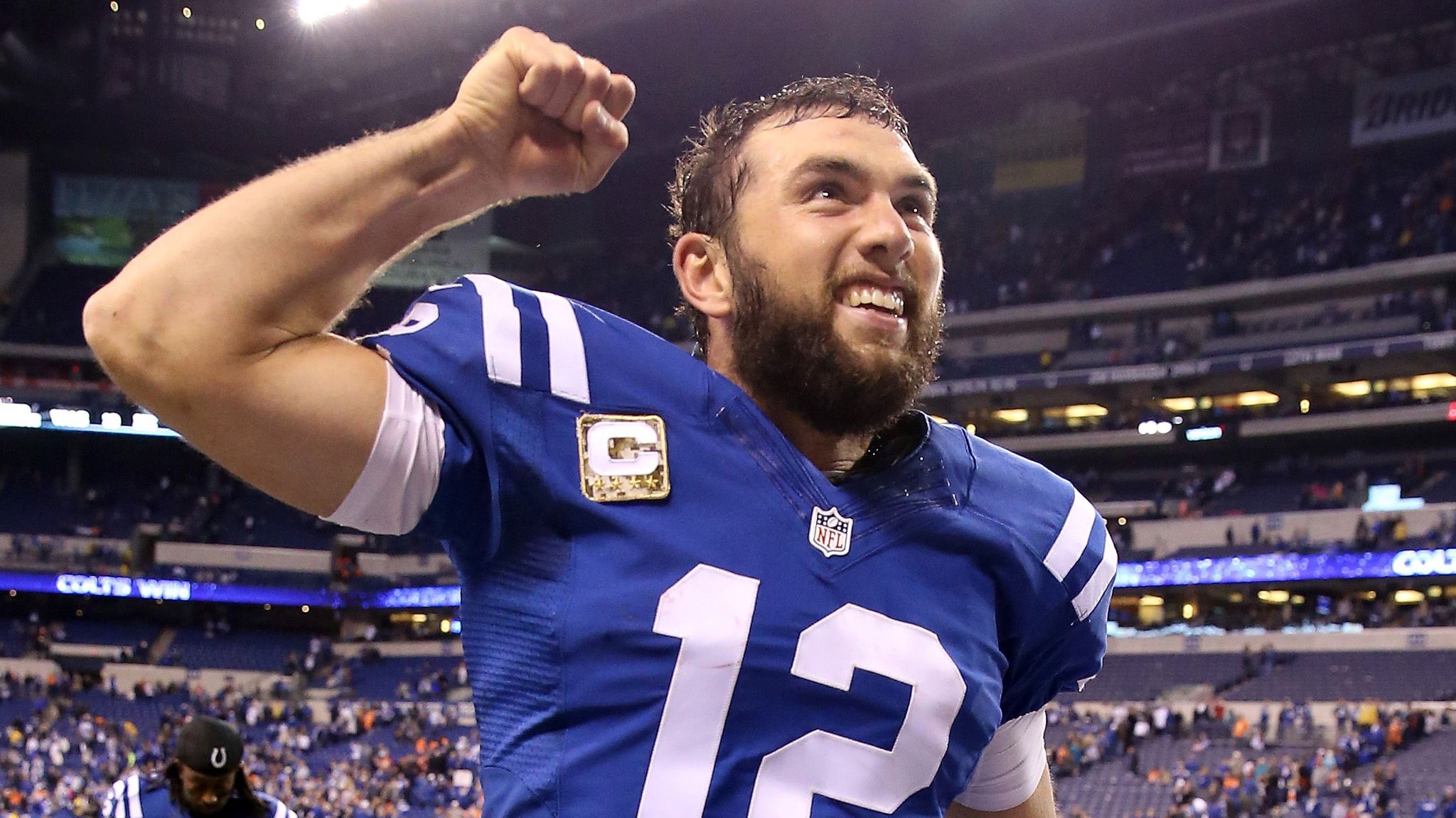 2048x1152 NFL: Andrew Luck Signs Six Year Extension With Indianapolis Colts