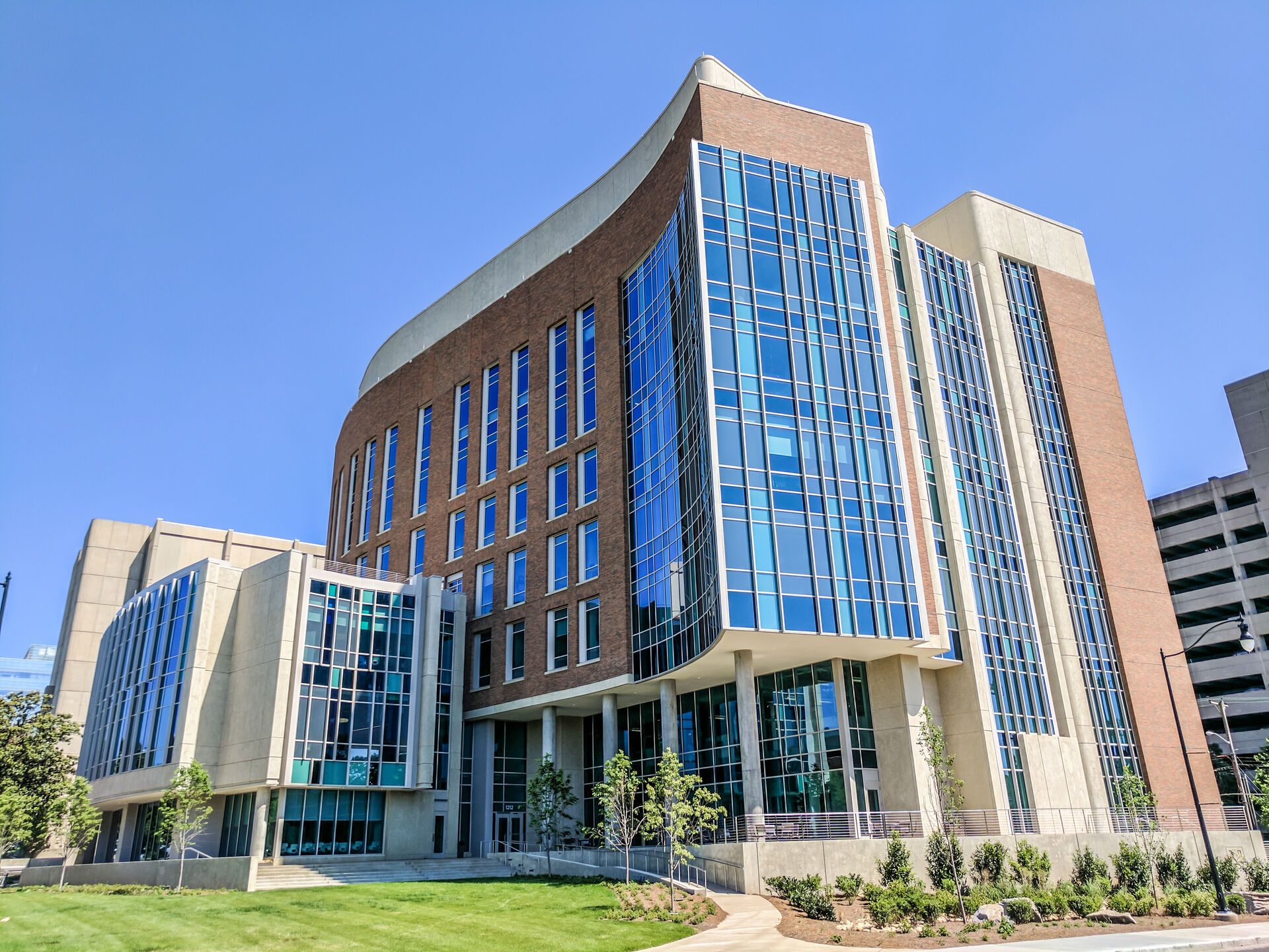 1920x1440 Vanderbilt University Engineering and Science Building. TLC Engineering Solutions