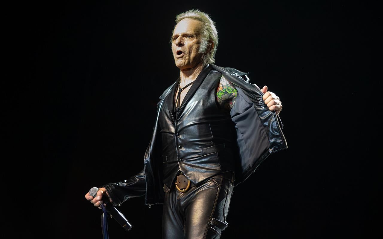 1280x800 David Lee Roth at The Paramount in Huntington