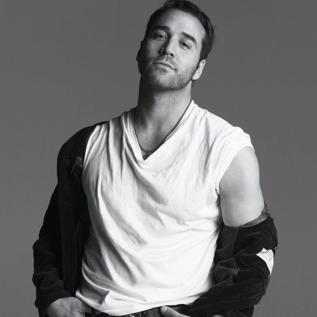 1024x1024 Jeremy Piven Wallpaper