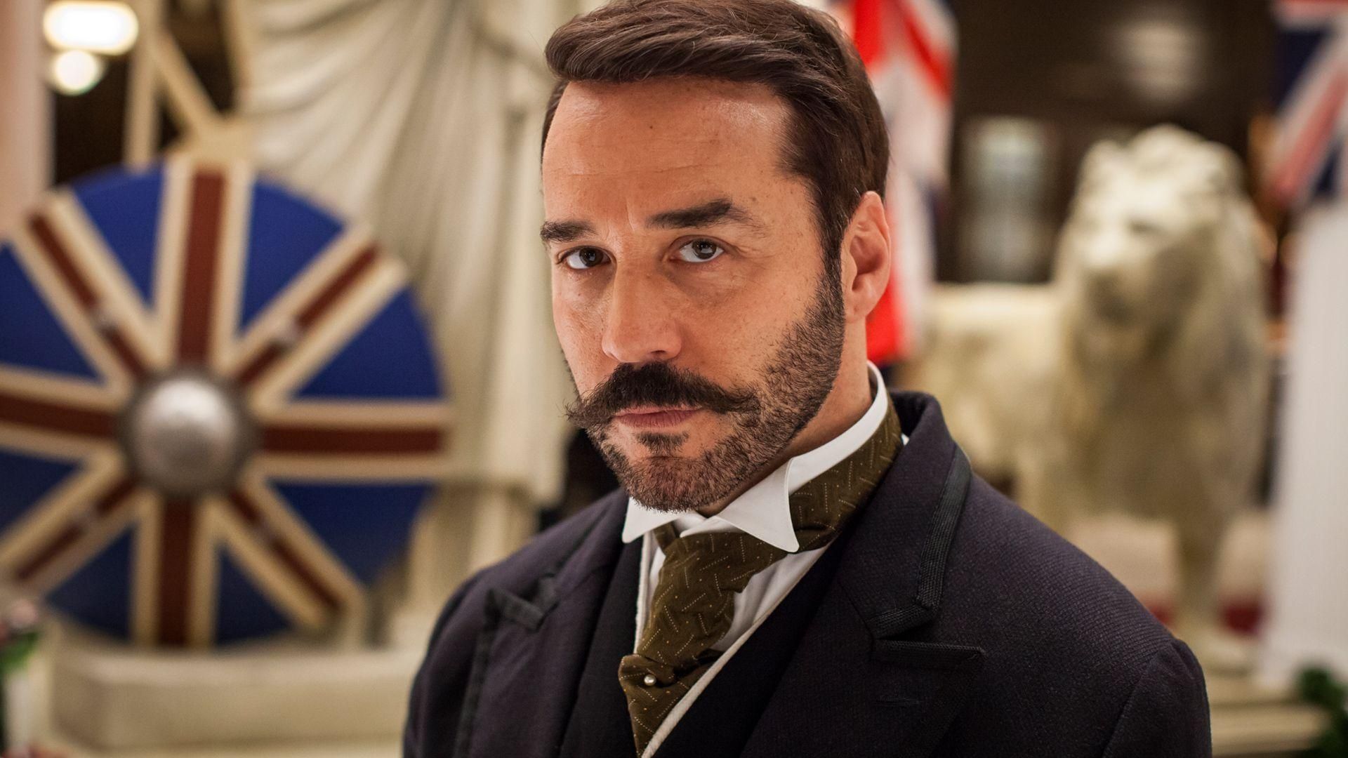 1920x1080 Jeremy Piven Wallpaper