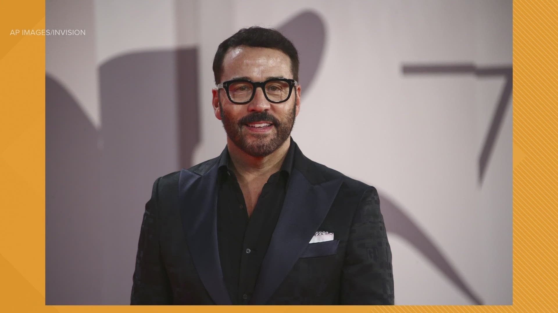 1920x1080 Jeremy Piven bringing standup show to Denver this weekend