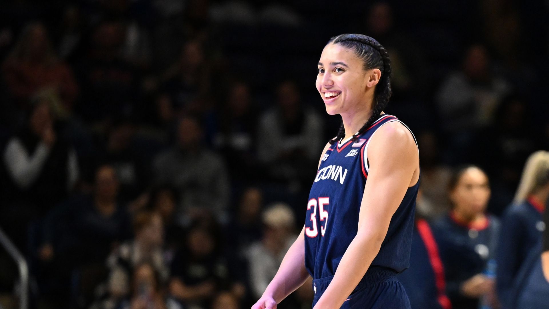 1920x1080 UConn's Azzi Fudd returned to D.C. to much fanfare