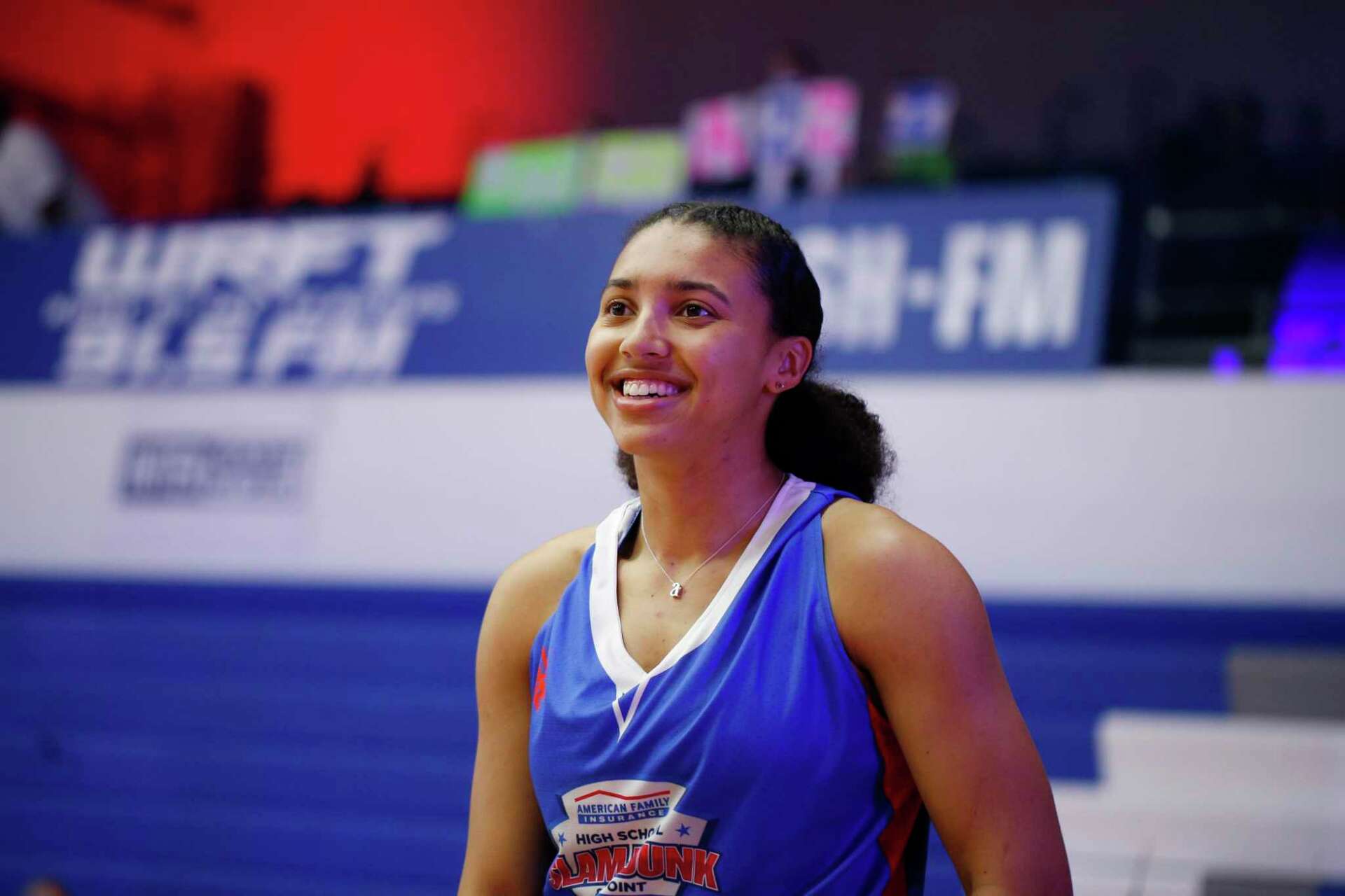 1920x1280 How No. 1 prospect Azzi Fudd nearly joined UConn during the season
