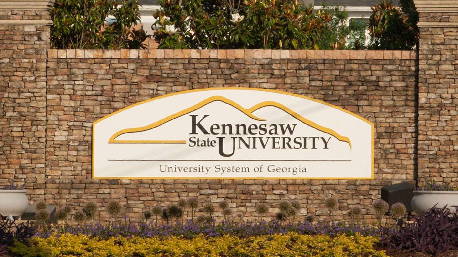 1920x1080 Kennesaw State gives 'all clear' after armed robbery reported on campus