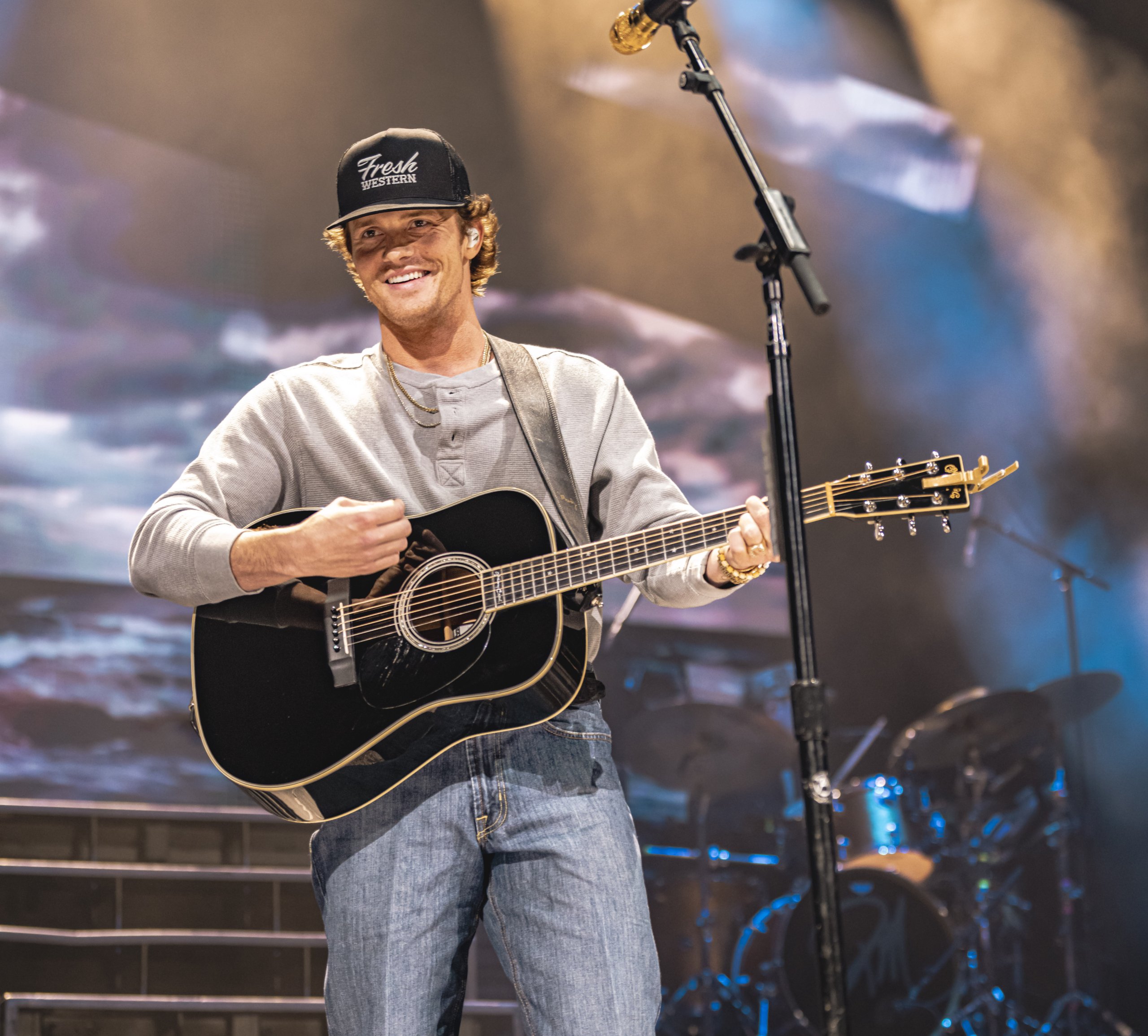 2560x2309 Parker McCollum Brings Celebrated New Album To FirstBank Amphitheater