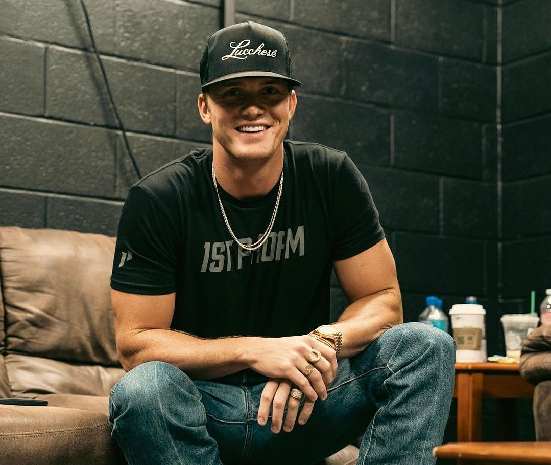 1079x909 Parker McCollum Is Scheming: Why Did the Country Star Wipe His Instagram Account?