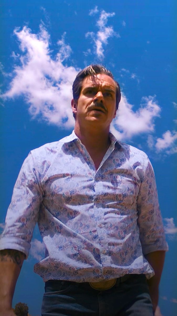 675x1200 lalo salamanca wallpaper