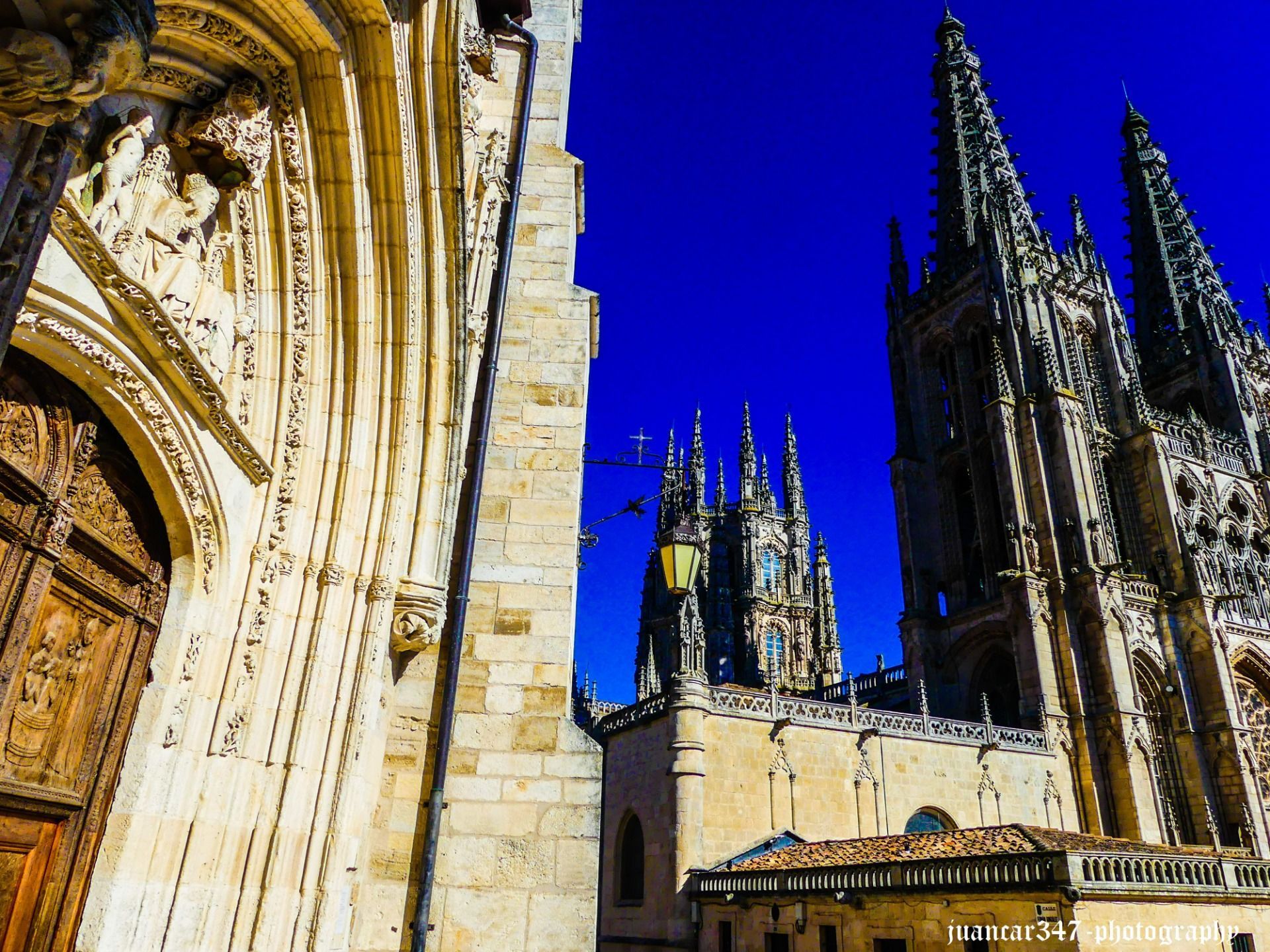 1920x1440 Burgos and its fantastic church of Saint Nicholas
