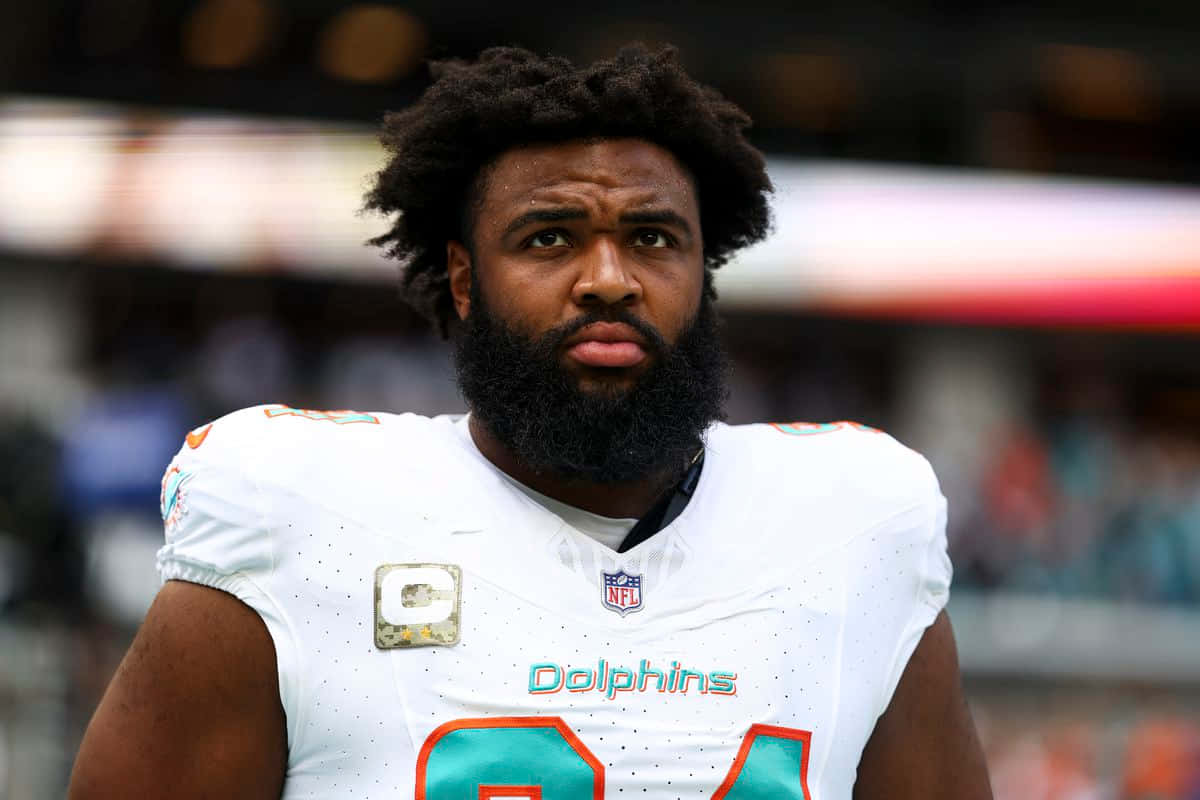 1200x800 Christian Wilkins Wallpaper
