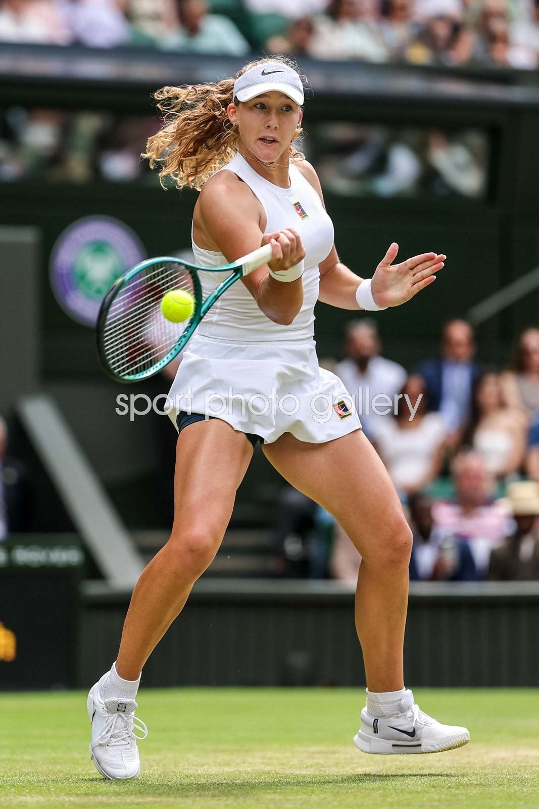 1067x1600 Mirra Andreeva plays a forehand v Belinda Bencic Wimbledon 2025 Image