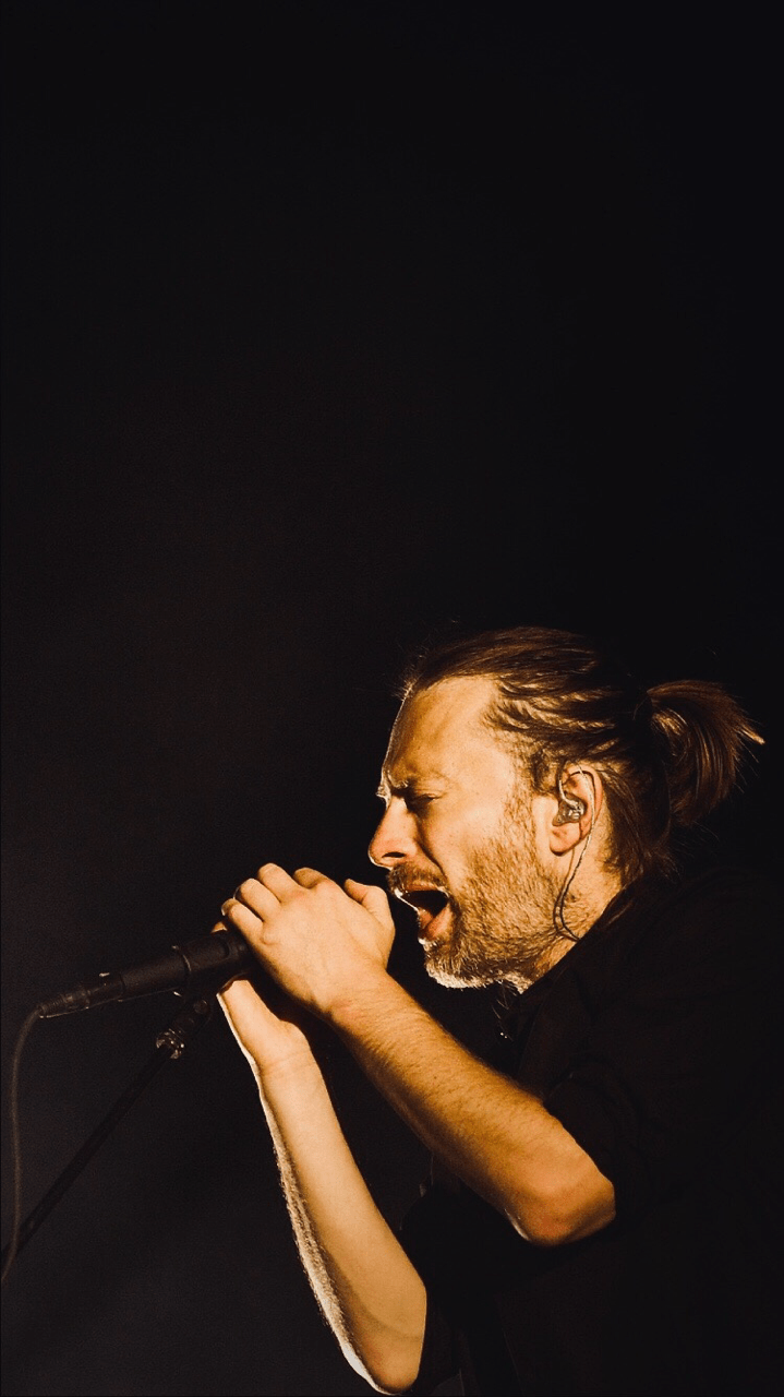719x1280 Thom Yorke Wallpaper iPhone Wallpaper