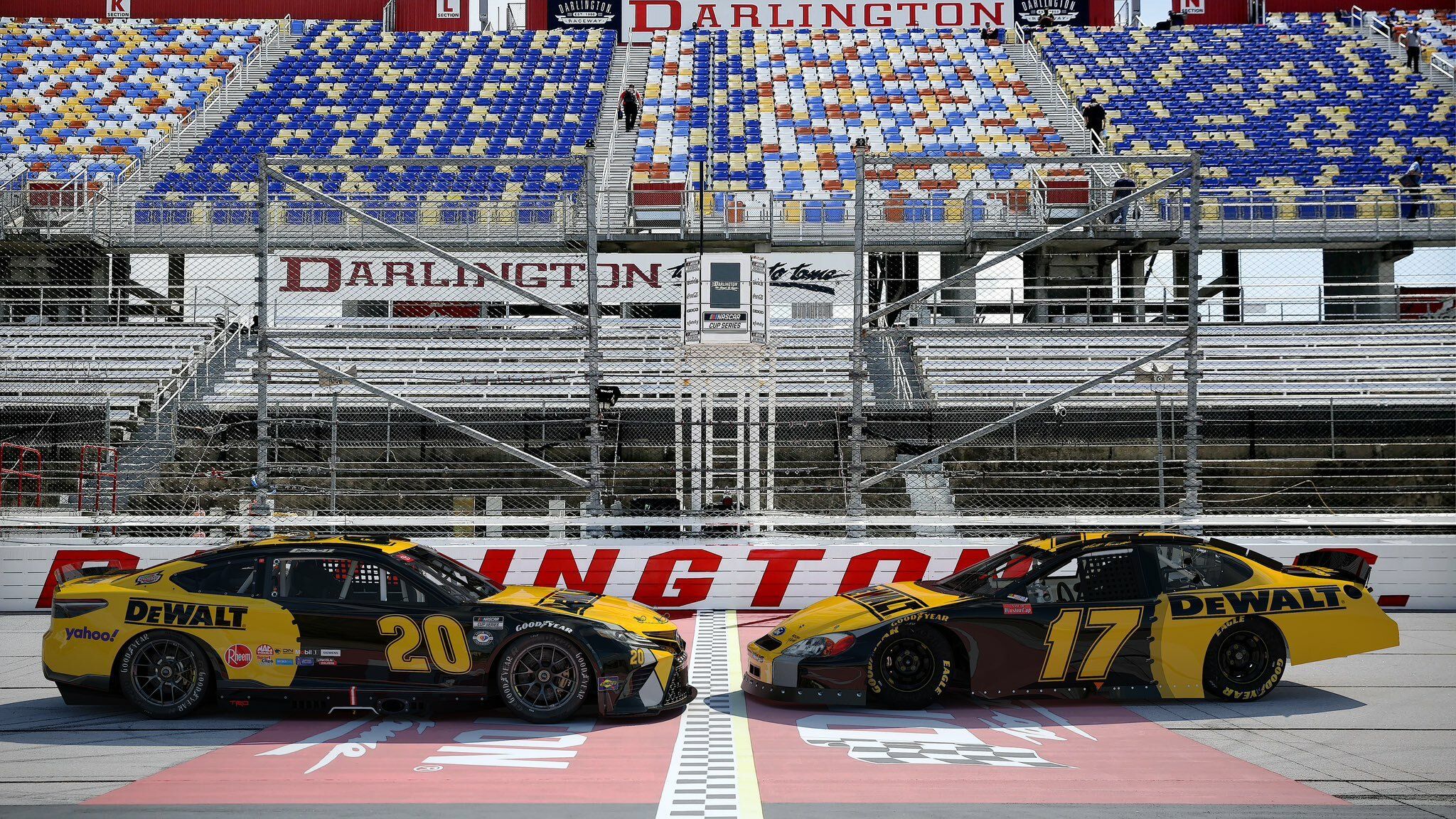 2048x1152 NASCAR Cup Series Darlington Throwback Paint Schemes