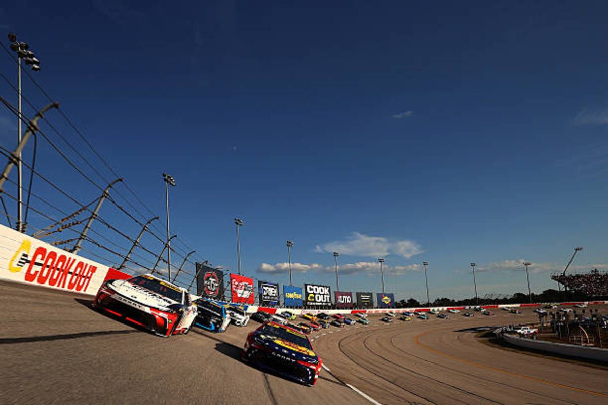 1200x800 NASCAR Weather: Rain Forecast for Darlington This Weekend