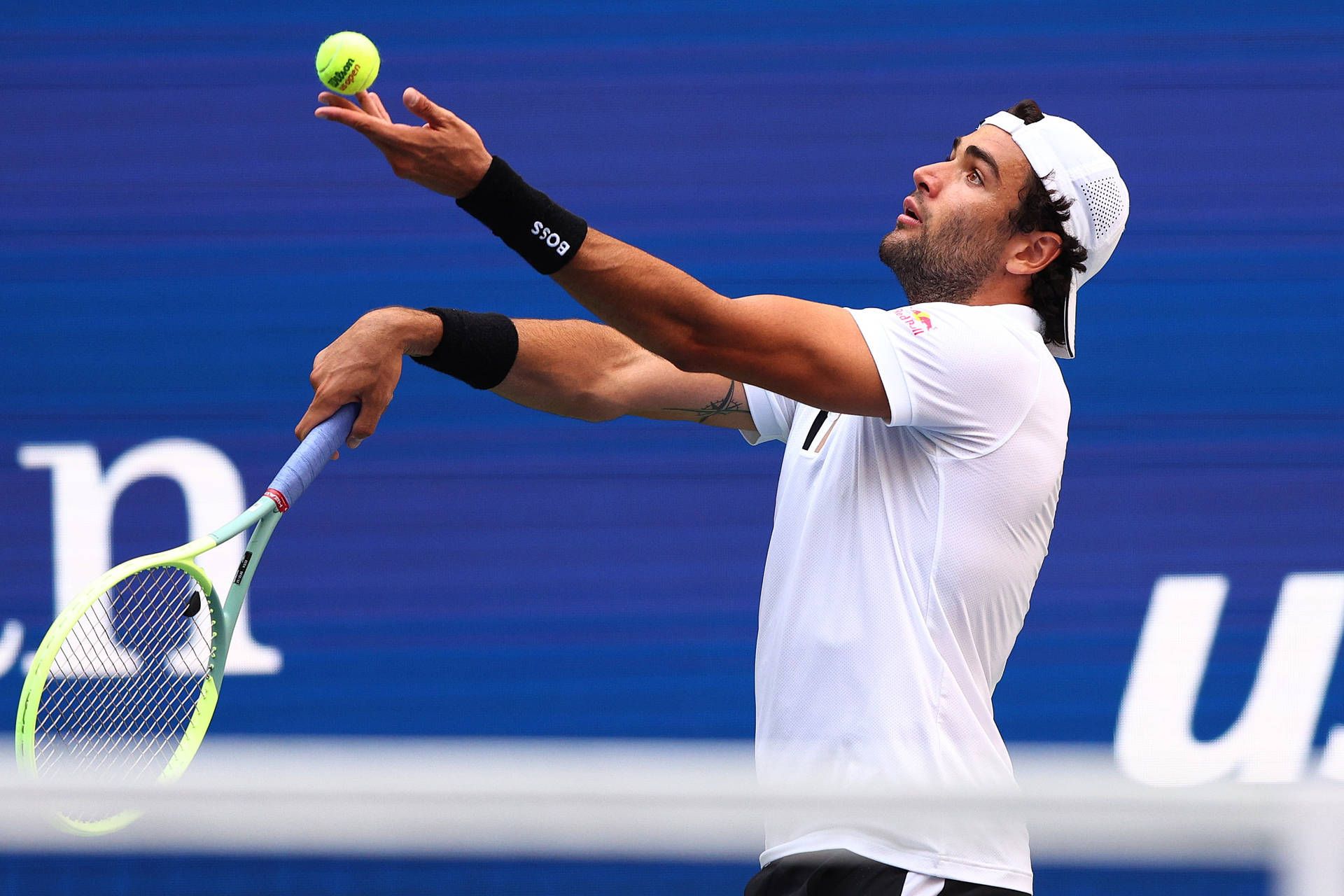 1920x1280 Download Matteo Berrettini in Action During a Tennis Game Wallpaper